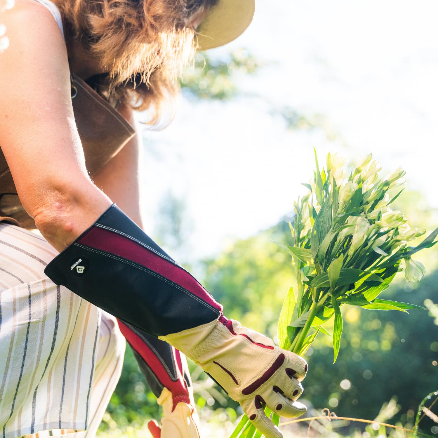 Bionic Women's Rose Pruning Gardening Gloves - Durable Thorn Proof Gloves for Gardening, Pruning Roses, Flowers & Plants - Perfect for Outdoor Garden Work & Landscaping