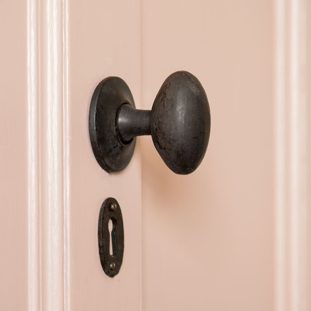 Handmade Forged Black Beeswax Oval Door Knobs - Vintage Style Cabinet & Drawer Pulls for Home Decor, Furniture Restoration - Perfect for Farmhouse, Rustic, Industrial Interior Design
