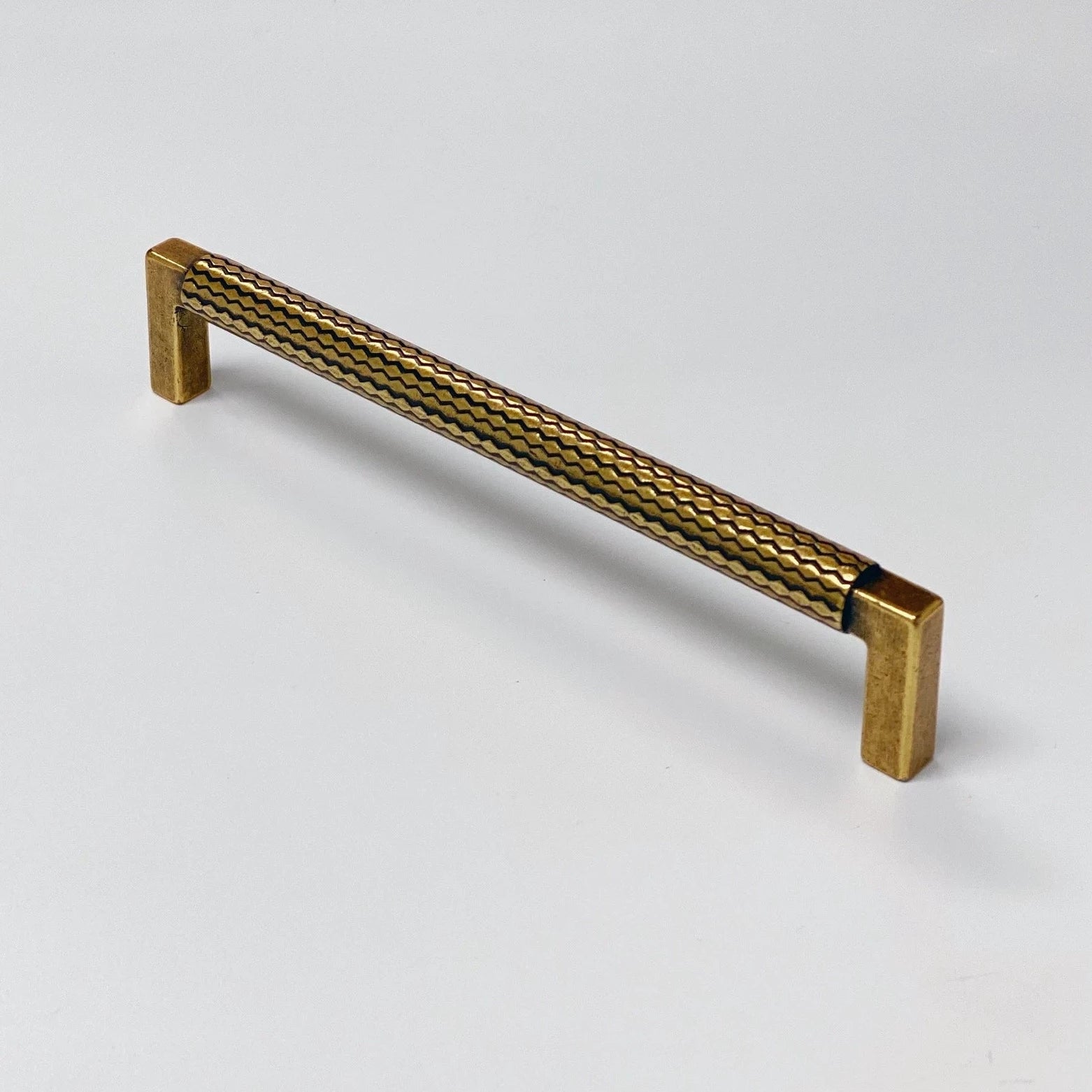 Antique Brass U-Shaped Venice Drawer Pull - Vintage Cabinet Handle for Kitchen, Bathroom & Furniture (Set of 10) - Perfect for Home Renovation & DIY Projects