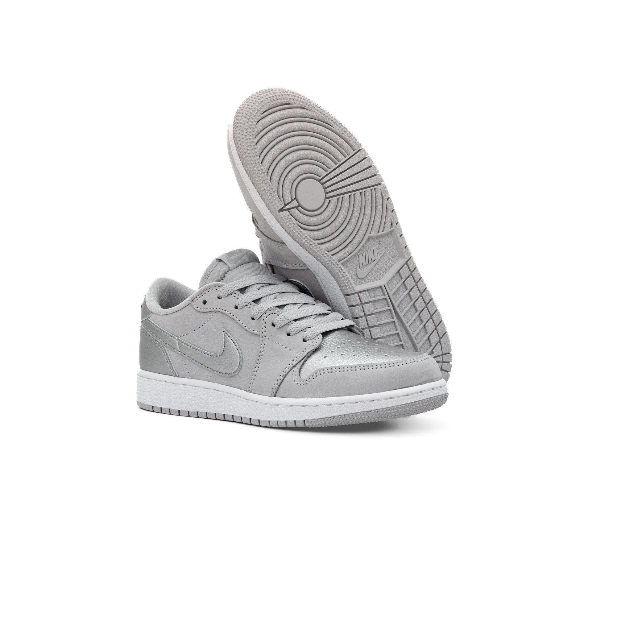 Air Jordan 1 Low OG 'Metallic Silver' GS Sneakers (2024) - Retro Basketball Shoes for Women & Girls - Perfect for Casual Wear, Street Style & Sneaker Collection