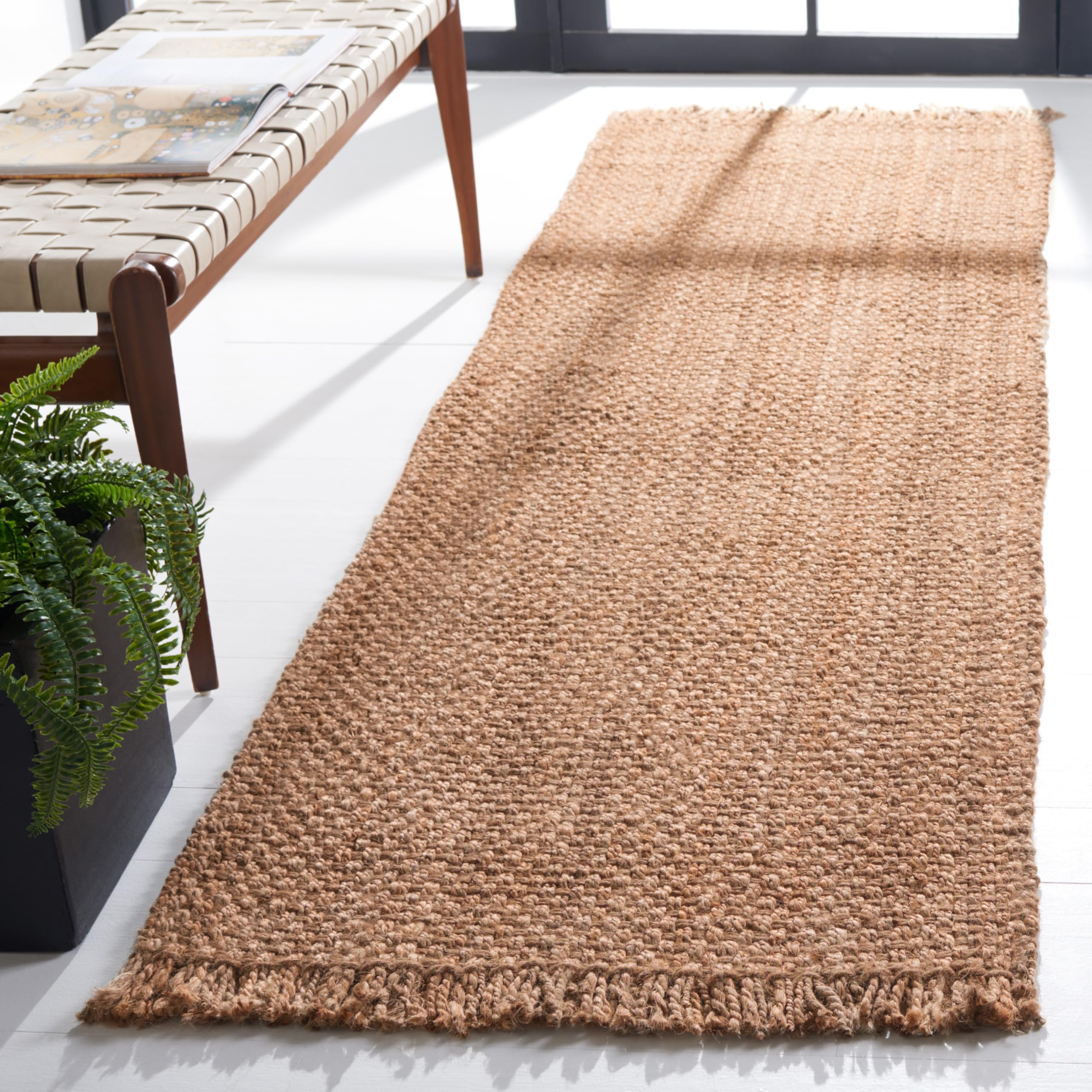 SAFAVIEH Handmade Jute Runner Rug 2'6