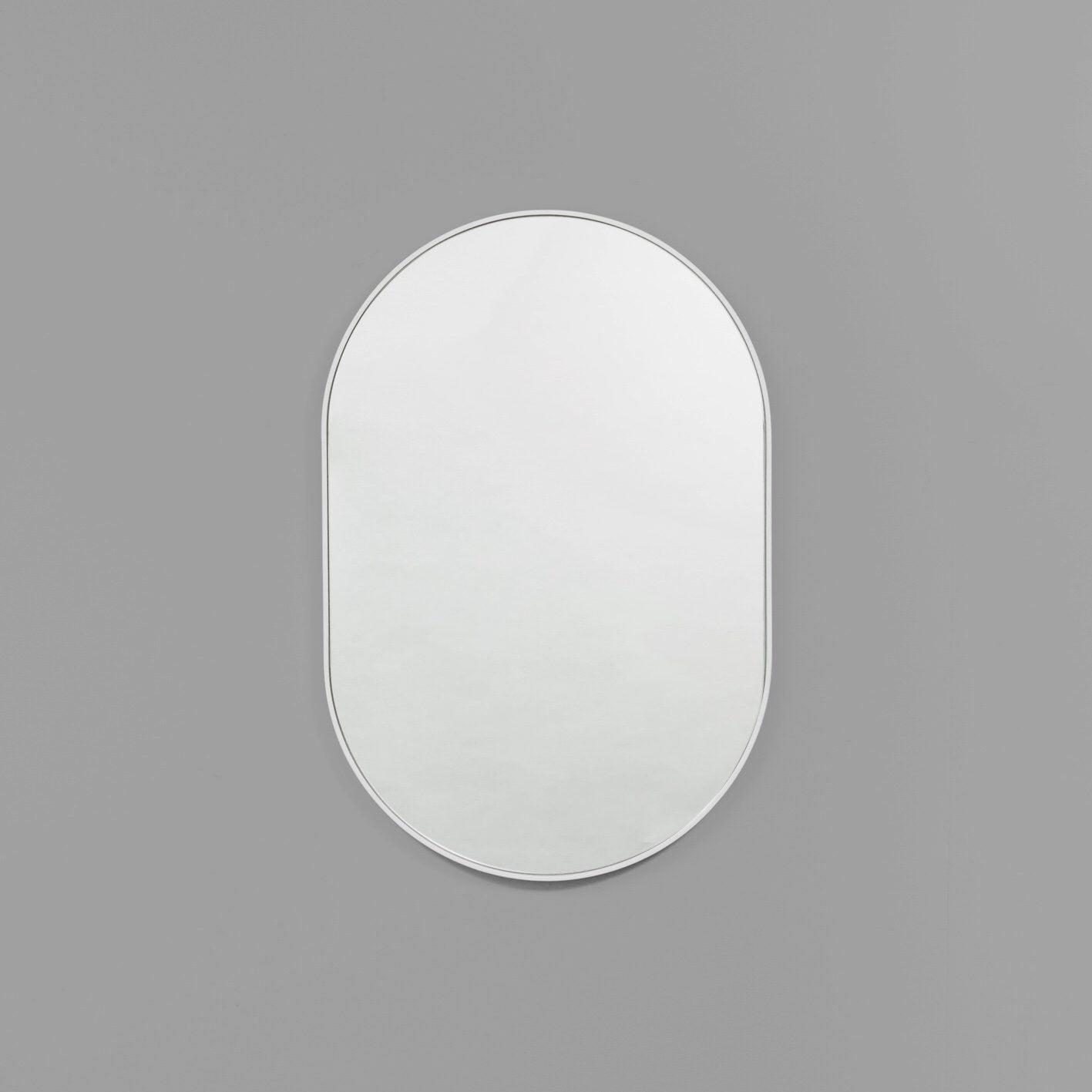 MIDDLE OF NOWHERE Bjorn Oval Mirror - White Wall Decor (50x75cm) - Perfect for Living Room, Bedroom & Entryway Decor