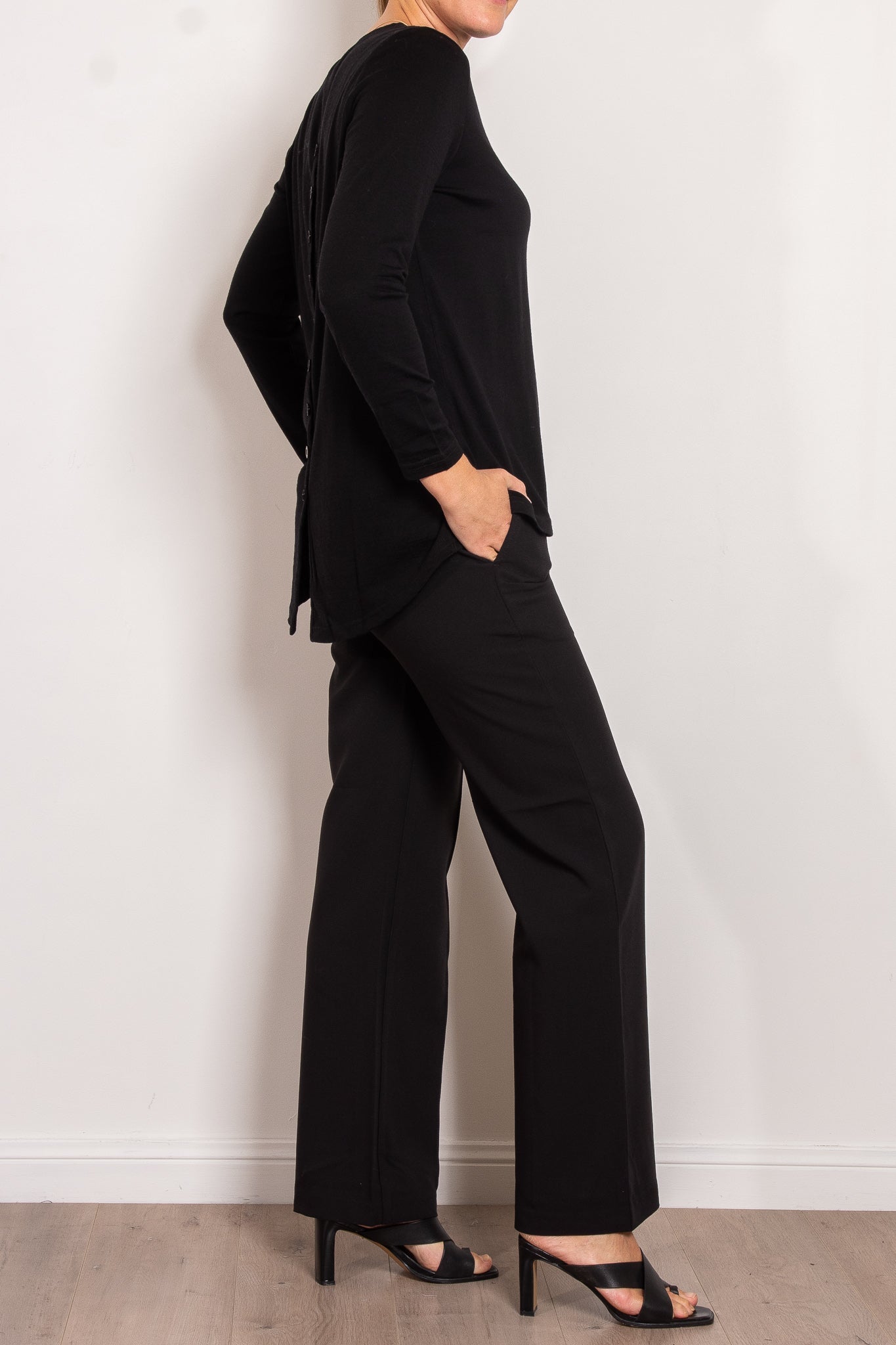 Vassalli Women's Wide Leg Ponte Dress Pants - Comfortable Stretch Office Pants for Work & Business Attire