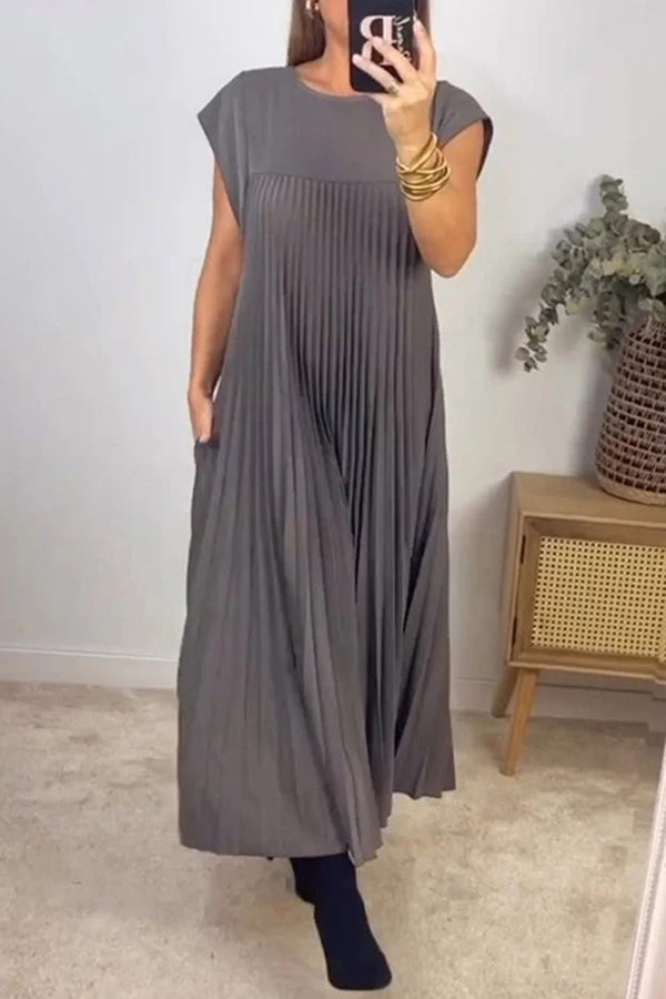 Elegant Solid Color Round Neck Sleeveless Pleated Maxi Dress with Flowy Hem - Perfect for Summer Beach Vacations, Garden Parties & Casual Outings