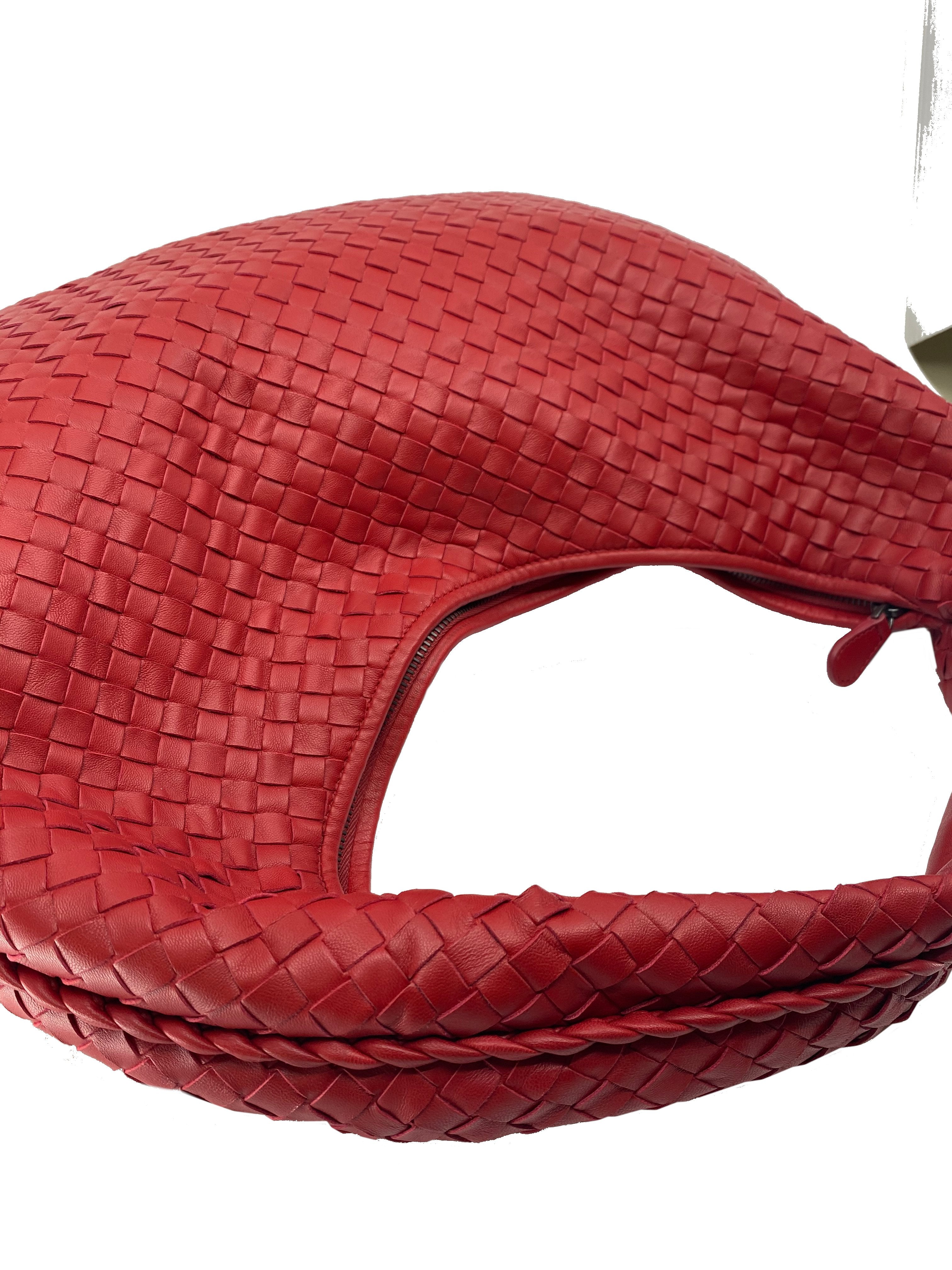 Bottega Veneta Nappa Intrecciato Large Veneta Hobo Bag - Premium Leather Crossbody Handbag for Women, Perfect for Work, Travel & Everyday Use