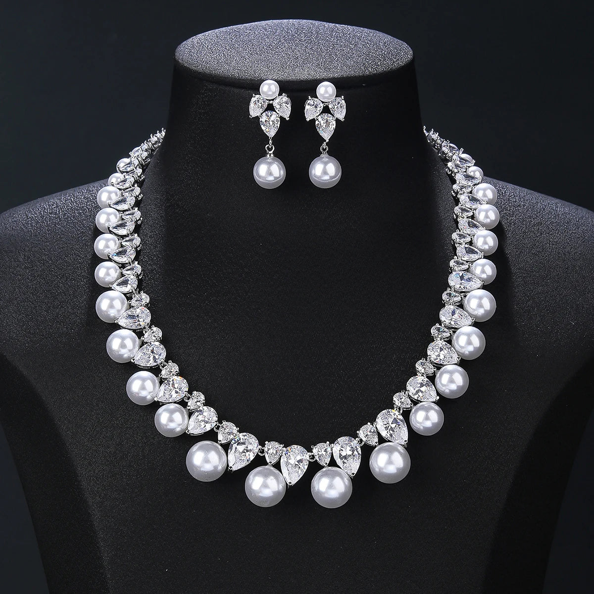 Luxury Water Drop Cubic Zirconia Pearl Necklace for Women - Elegant Wedding Jewelry Set, Bridesmaid Gift (CN10243) | Perfect for Weddings, Proms, Anniversaries and Special Occasions