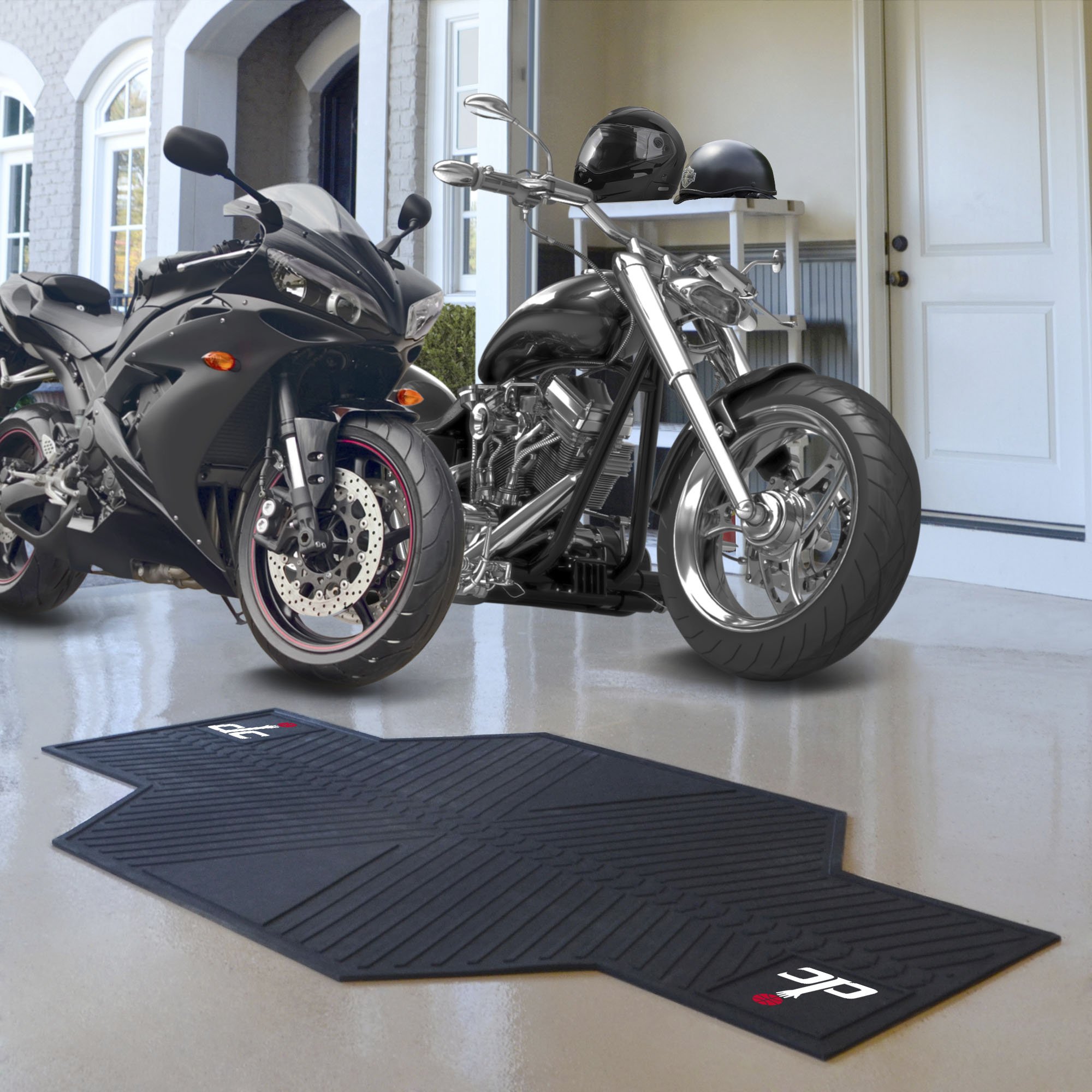 FANMATS NBA Washington Wizards Motorcycle Floor Mat - Officially Licensed Team Logo Design for Bikes, Perfect for Motorcycle Enthusiasts & Sports Fans - Use in Garage, Man Cave, or Tailgating Events