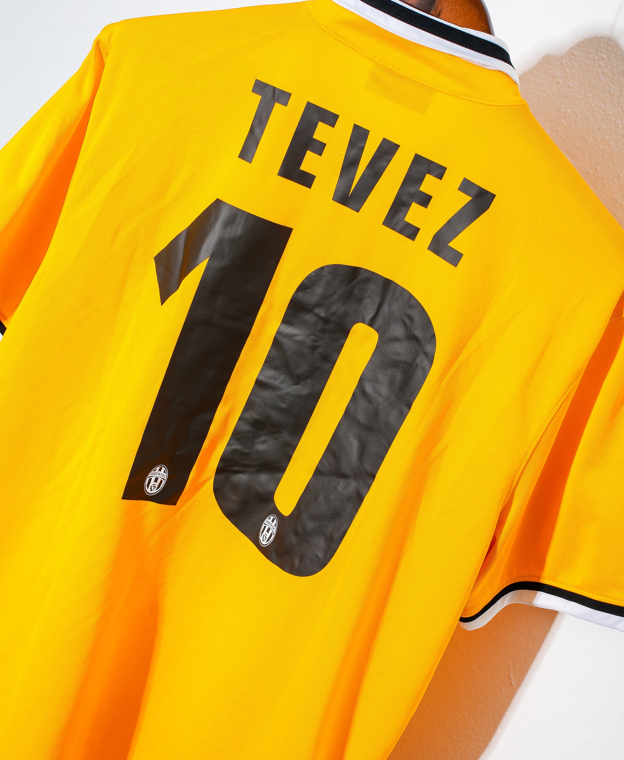 2003 Juventus Away Jersey #10 Tevez - XL Size Soccer Shirt for Fans & Collectors - Perfect for Matchdays, Gifts, and Sports Memorabilia