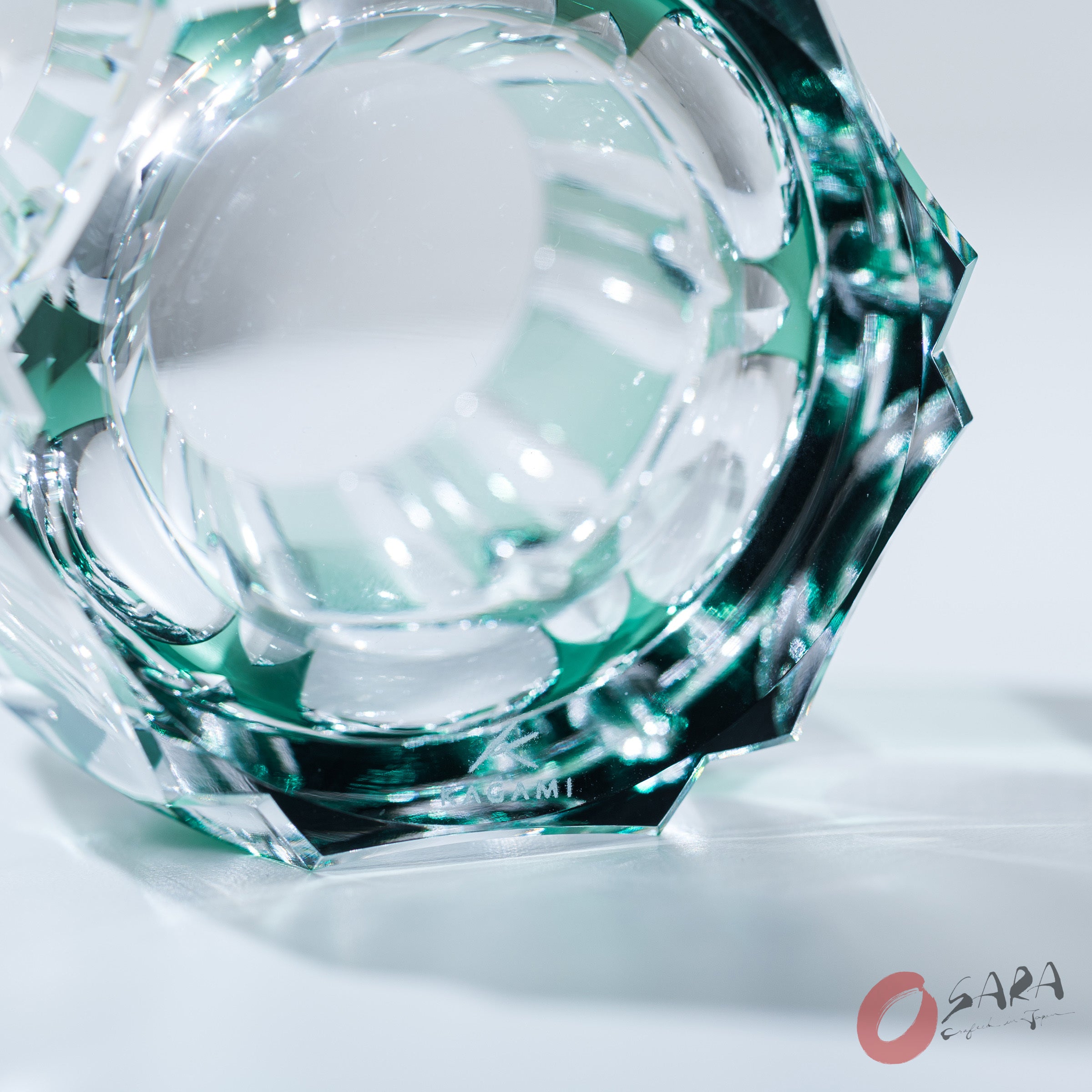 KAGAMI Handcrafted Edo Kiriko Crystal Rock Glass - Bamboo Design - Japanese Style Barware for Whiskey, Cocktails & Home Decor