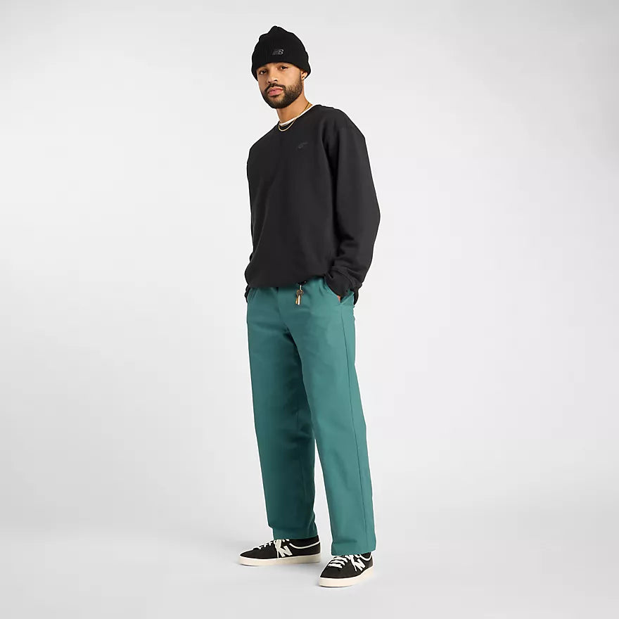 New Balance Athletics French Terry Crew Sweatshirt for Men - Comfortable Casual Pullover for Gym, Running & Everyday Wear