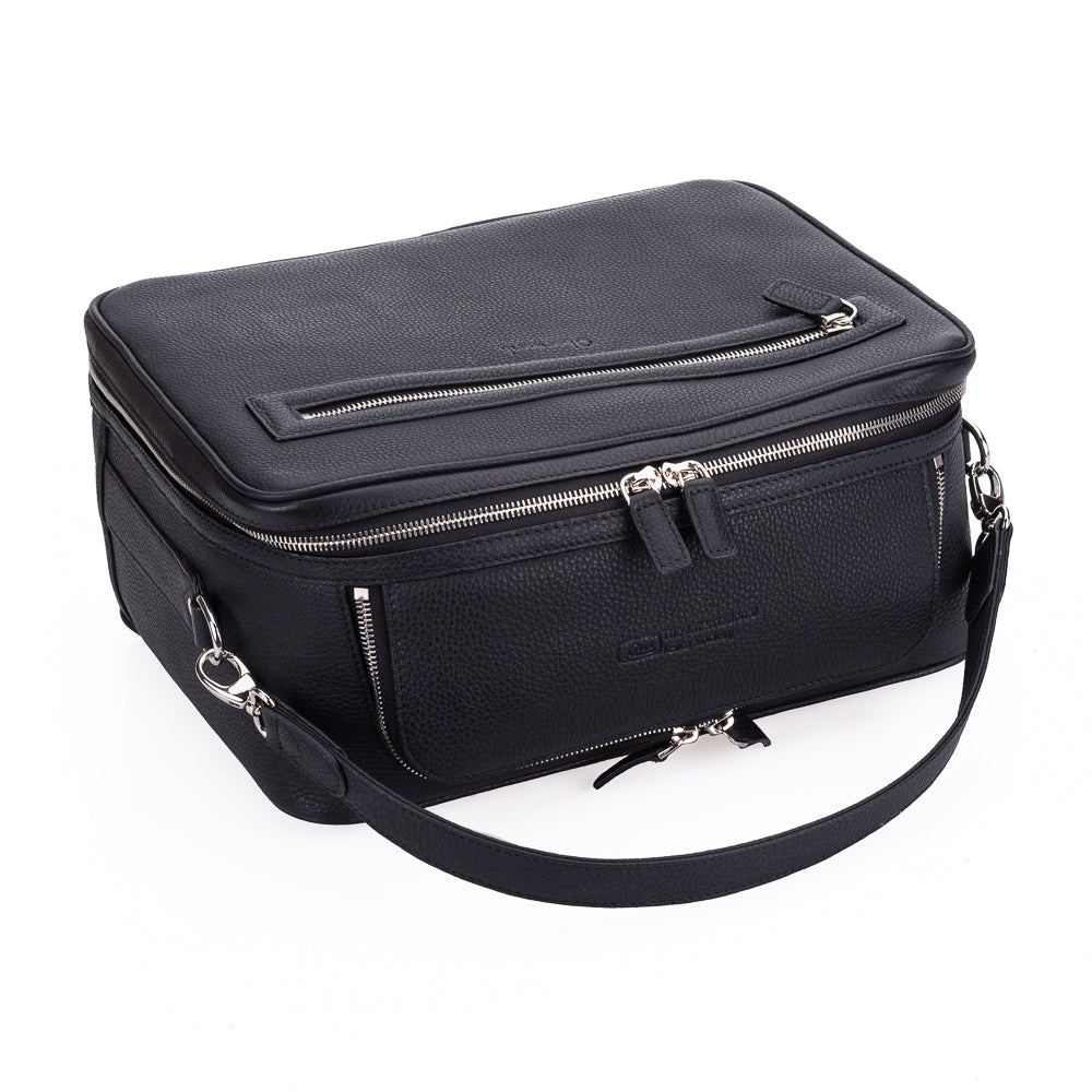 Oberwerth LHSA Leo Voyager Camera Bag - Premium Leather Messenger Bag for Photographers, Dark Brown - Perfect for Travel, Street & Studio Photography