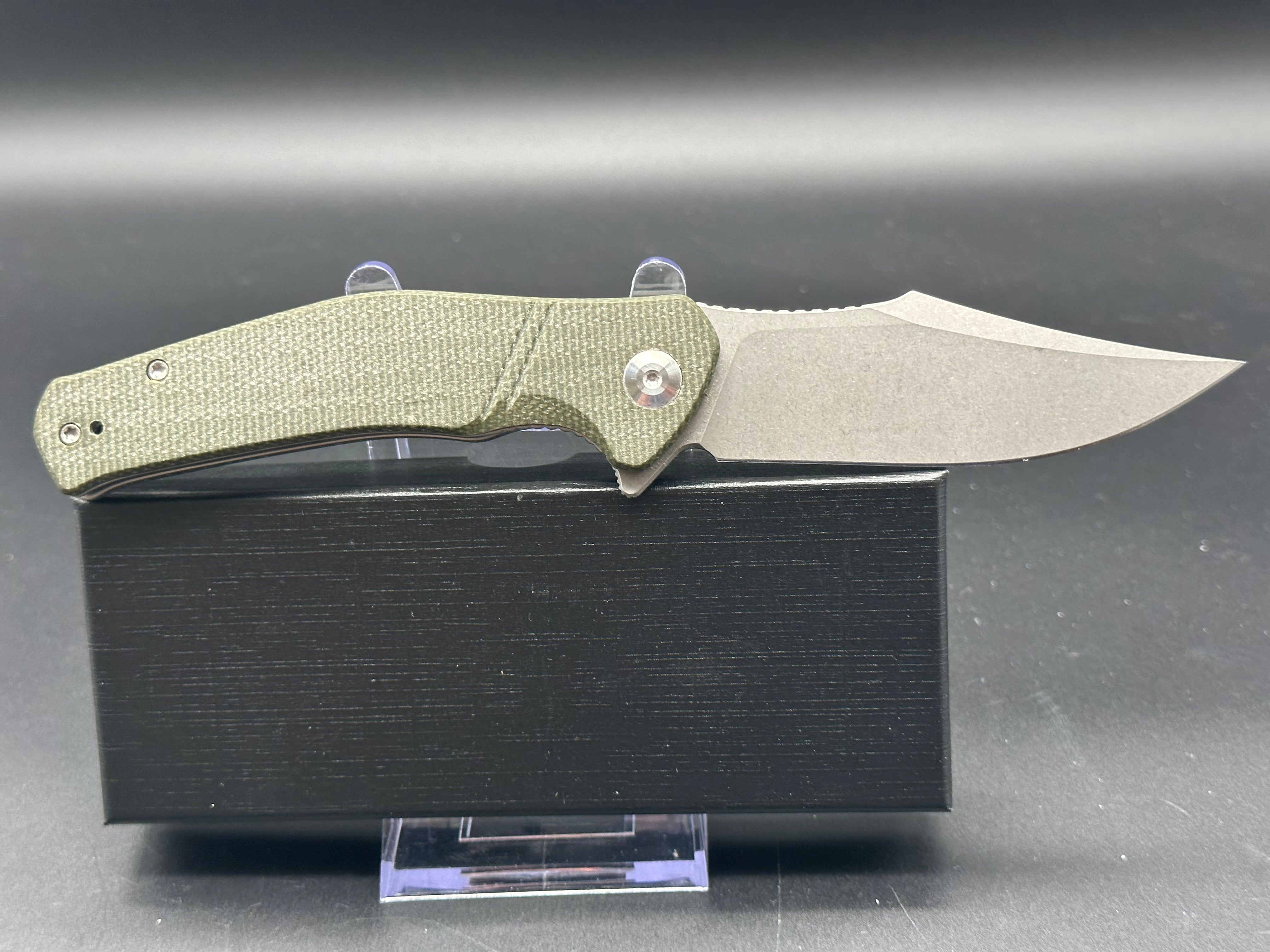 SENCUT Episode SA04E Folding Pocket Knife with Liner Lock - EDC, Camping, Hiking & Outdoor Survival Tool
