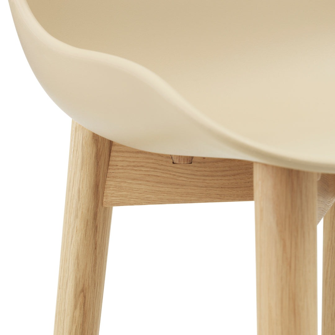 Modern Hyg Counter Stool with Wood Base - Perfect for Kitchen Islands, Bars & Small Spaces