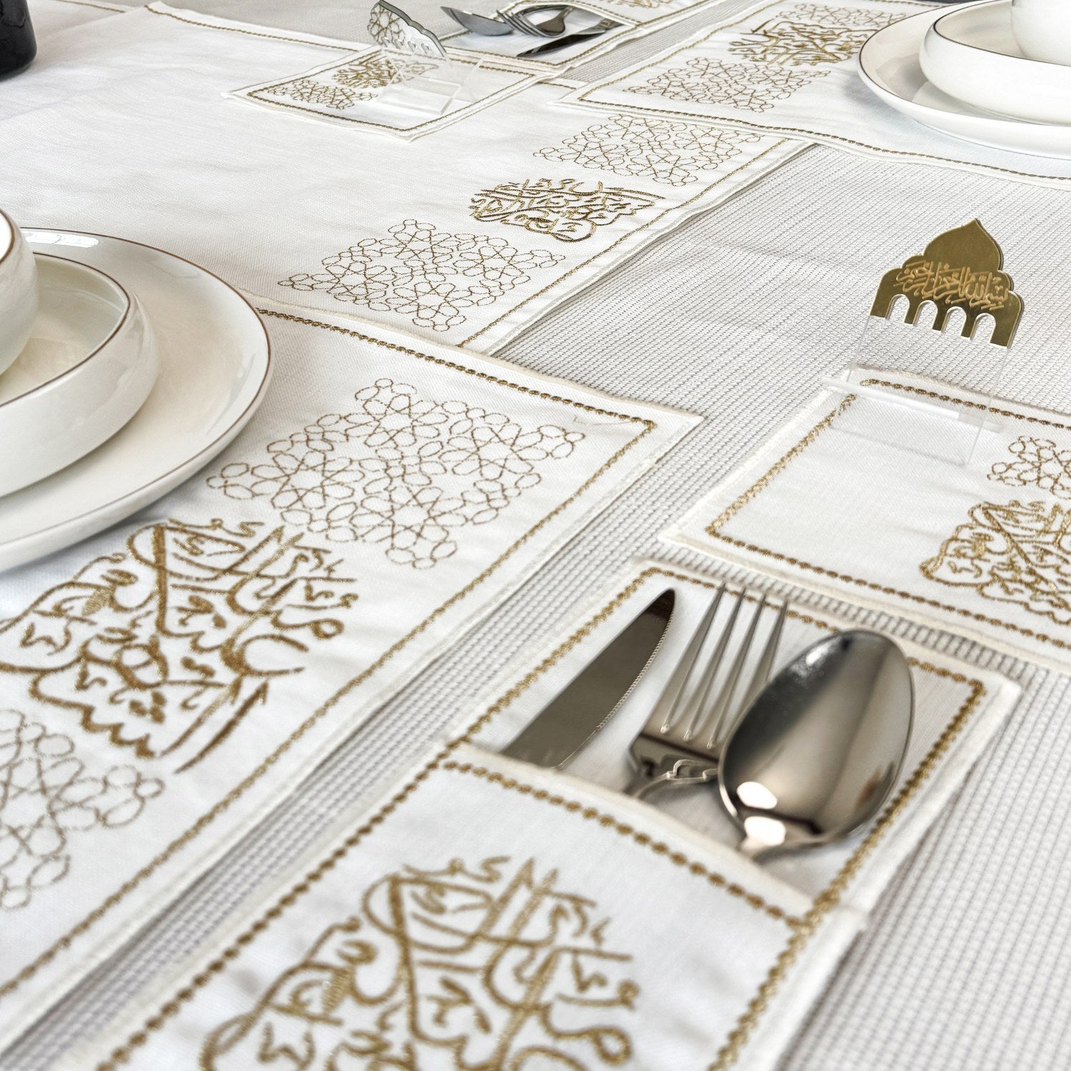 19-Piece Golden Ramadan Dining Table Decor Set for 6 - Elegant Islamic Tableware for Iftar & Family Gatherings