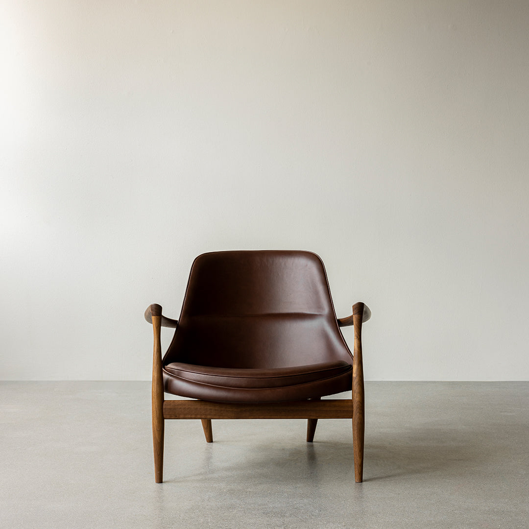 Elizabeth Lounge Chair - Modern Comfortable Accent Chair for Living Room, Bedroom & Office - Perfect for Relaxing, Reading & Lounging