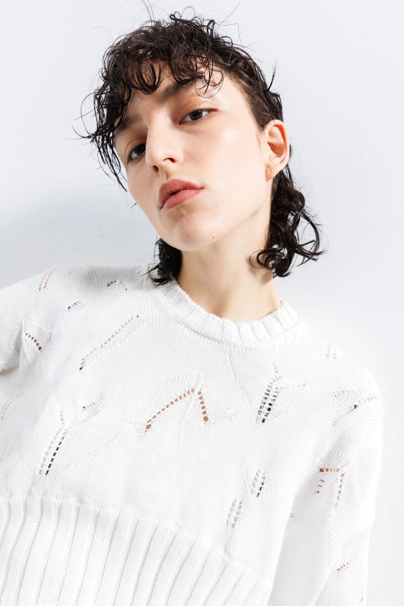 Stylish Boxy Pullover Sweater - White | Casual Comfort for Everyday Wear & Layering
