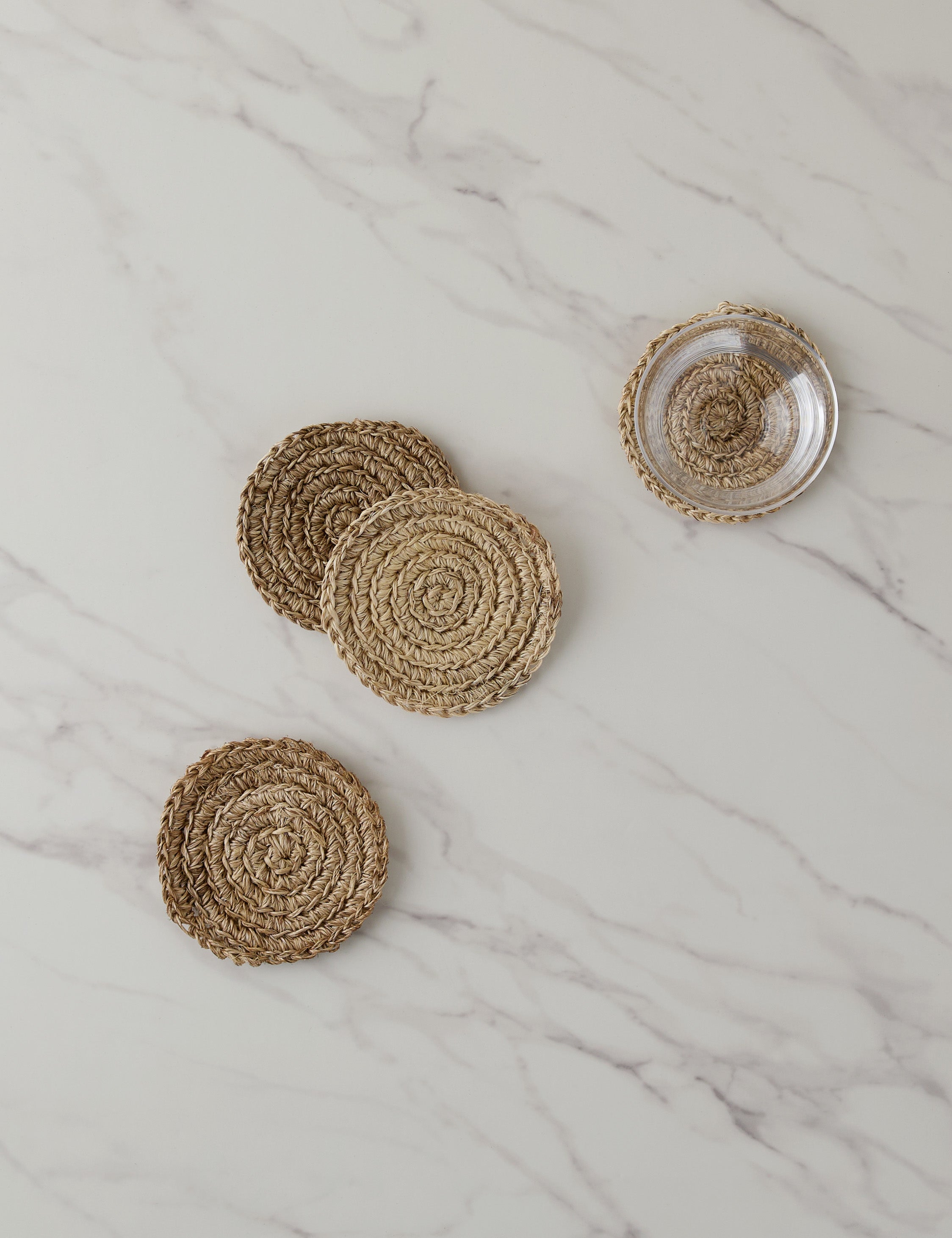 Eco-Friendly Fique Spiral Coasters Set of 4 - Handmade Natural Fiber Drink Coasters by Tallo de Olivo - Perfect for Coffee Tables, Bars, and Home Decor