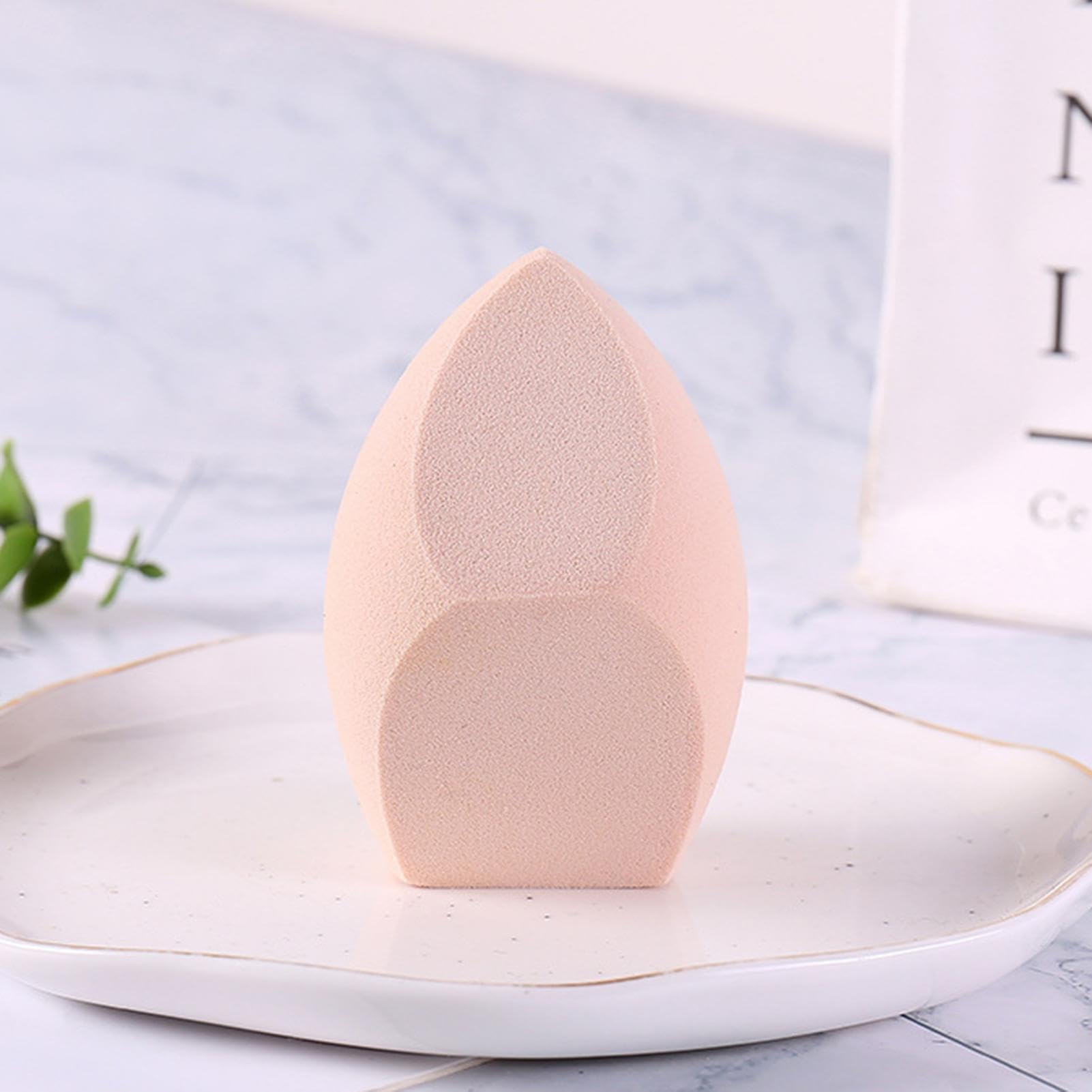 Premium Beauty Blender Sponge - Soft Makeup Sponge for Flawless Foundation & Concealer Application | Long-Lasting Cosmetic Blender | Ideal for Liquid, Cream & Powder Makeup | Perfect for Daily Use & Professional Makeup Artists