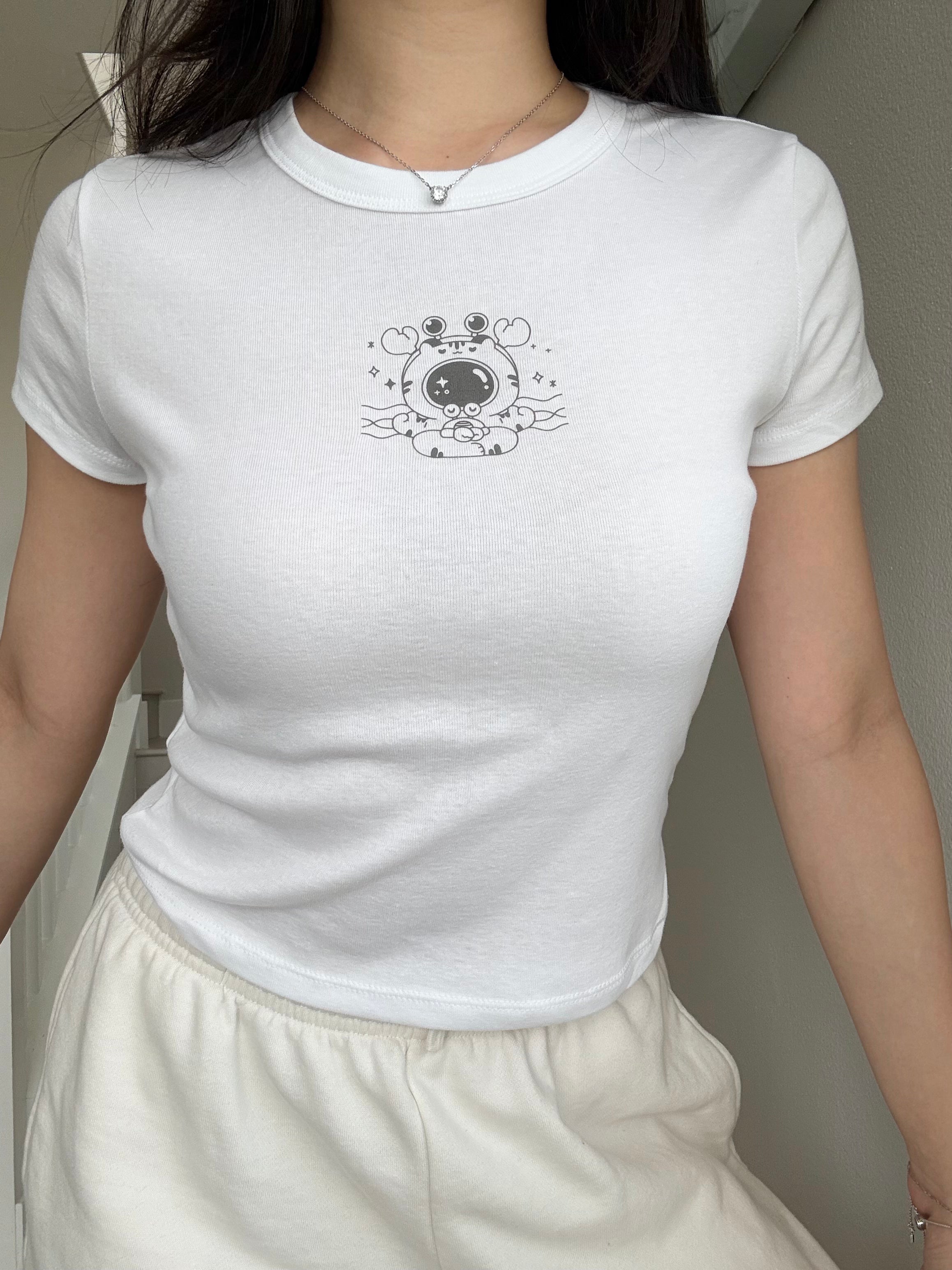 Meditating Crab Baby Tee - Vintage Y2K Coastal Summer T-Shirt for Women | Beach Vacation, Yoga Retreat & Boho Festival Outfit