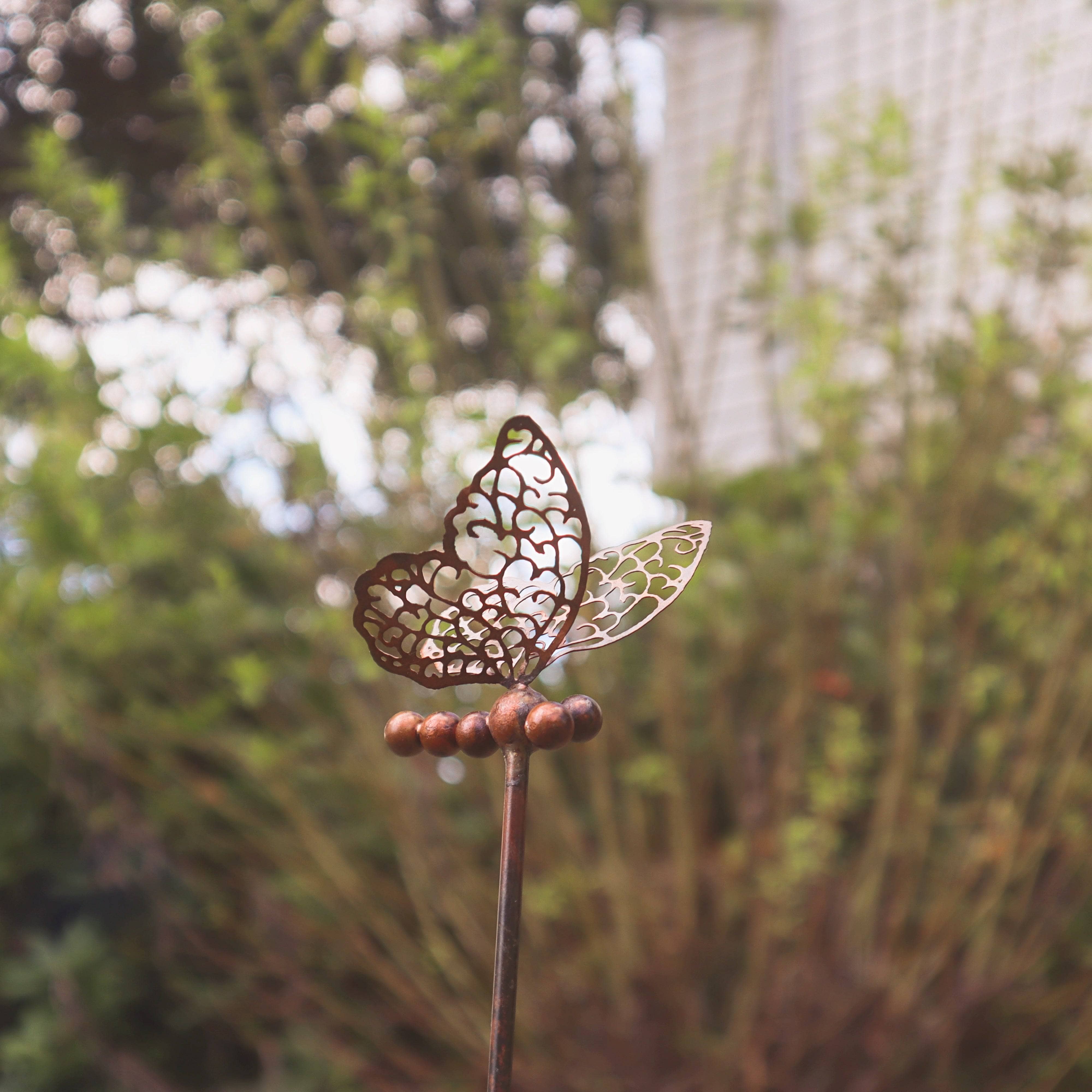 Handcrafted Openwork Dragonfly Garden Stake - Elegant Metal Yard Decor for Outdoor Flower Beds, Patio & Lawn Landscaping