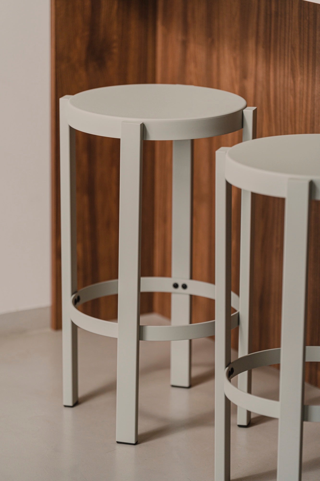 26 Inch Doon Bar Stool - Modern Kitchen & Bar Counter Height Stool for Home, Restaurant & Cafe Use