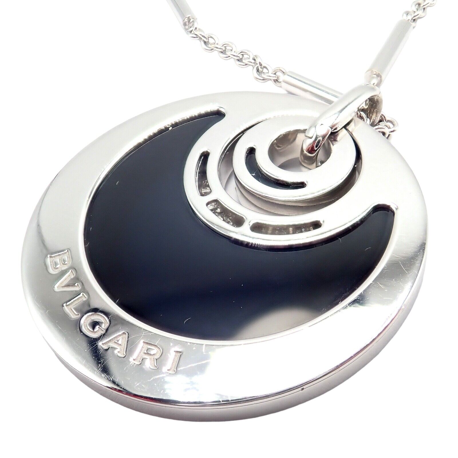 Authentic Bvlgari Bulgari Intarsio 18k White Gold 5 Carat Diamond Onyx Necklace - Luxury Jewelry for Women, Perfect for Gifts & Special Occasions