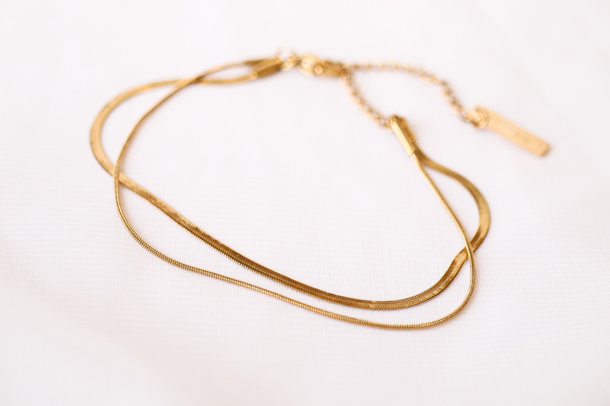 Back Bay Gold Bracelet for Women - Elegant & Dainty Jewelry Gift for Birthday, Anniversary & Special Occasions