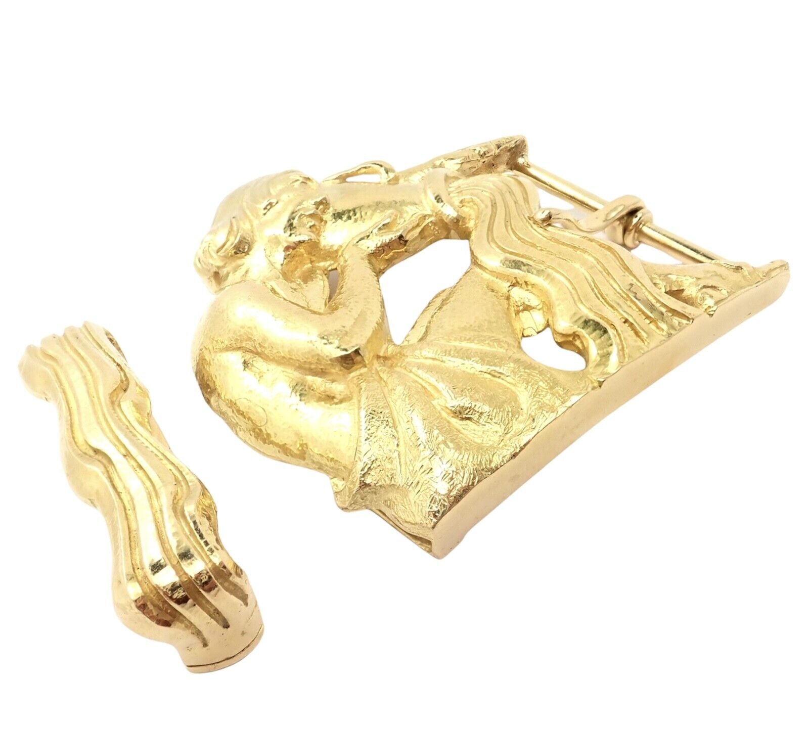 Vintage David Webb 18k Yellow Gold Zodiac Aquarius Belt Buckle - 1980s Luxury Collectible Jewelry for Fashion & Special Occasions