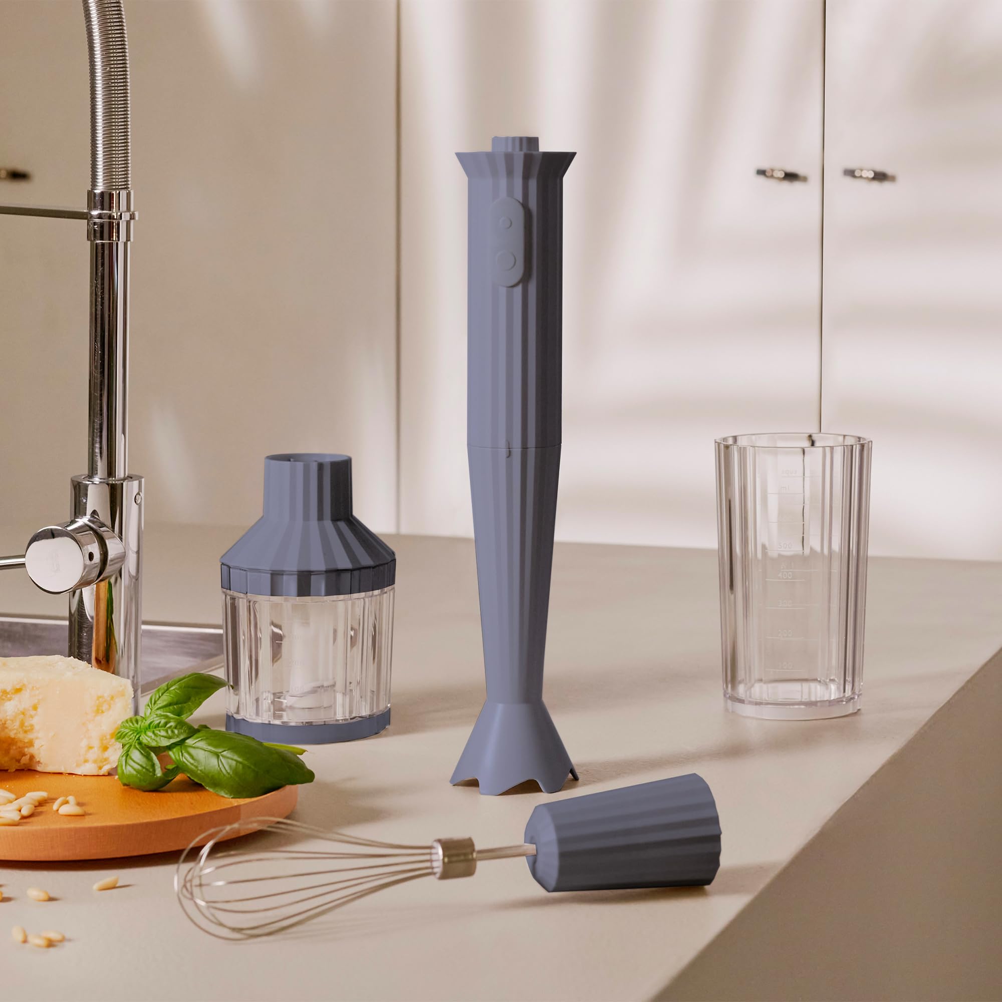 Alessi Plissé MDL10SG/US 200W Hand Blender Set - Includes Measuring Jug, Whisk & Chopper - Thermoplastic Resin - Grey - US Plug - Perfect for Smoothies, Soups & Baby Food Prep