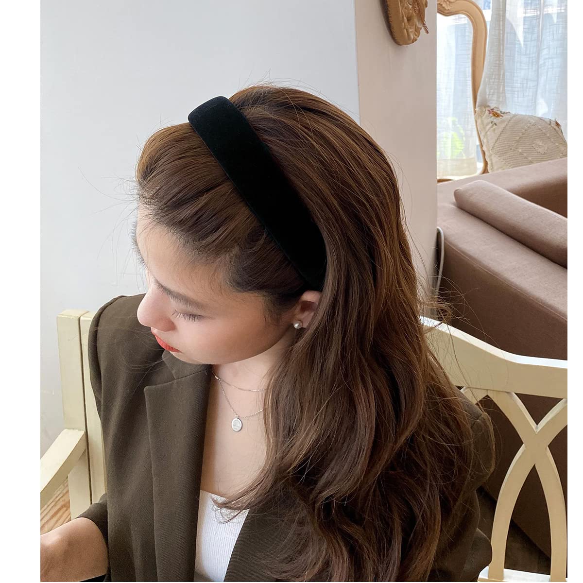 Velvet Wide Headbands for Women - Soft Non-Slip Fashion Hair Accessories for Women & Girls - Perfect for Workouts, Yoga, and Everyday Styling