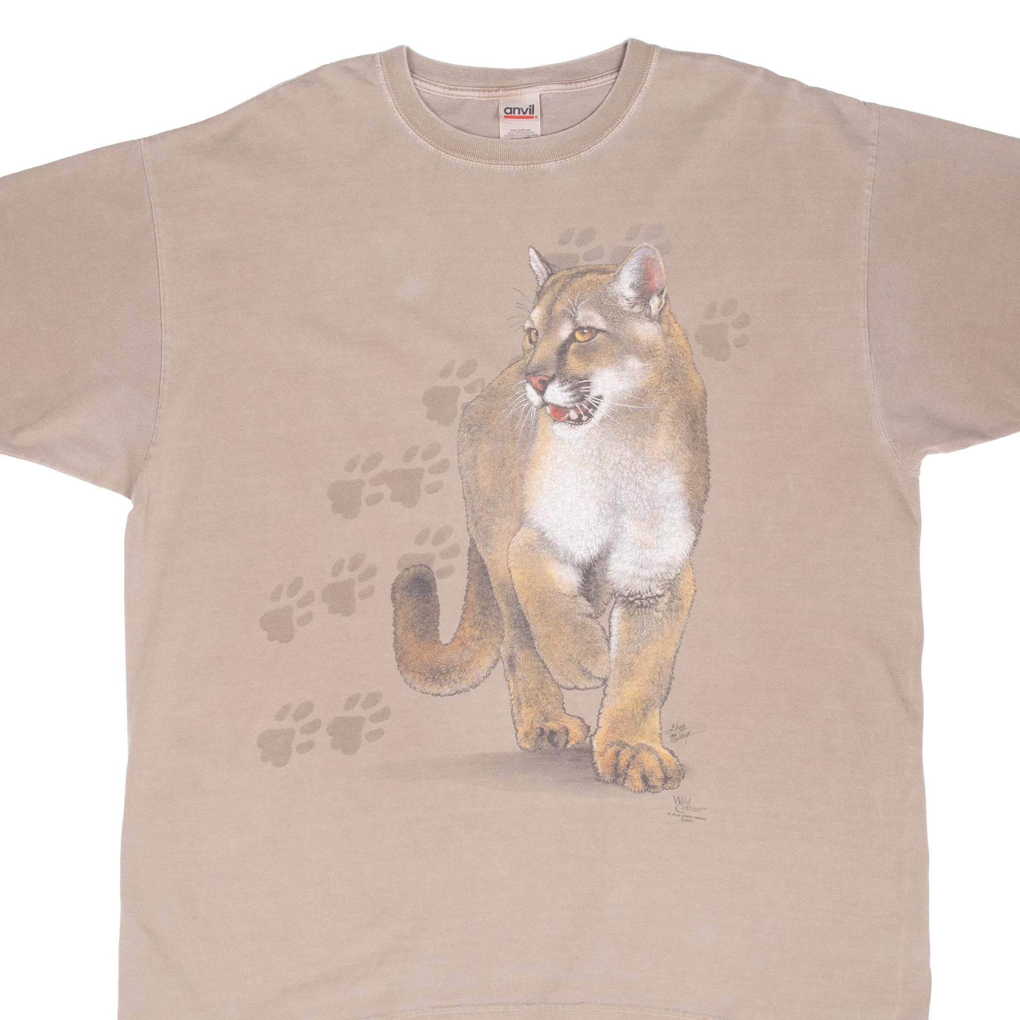 Vintage 2003 Animal Print Mountain Lion Beige T-Shirt XL - Retro Graphic Tee for Men & Women - Perfect for Casual Wear, Outdoor Adventures & Vintage Fashion Lovers
