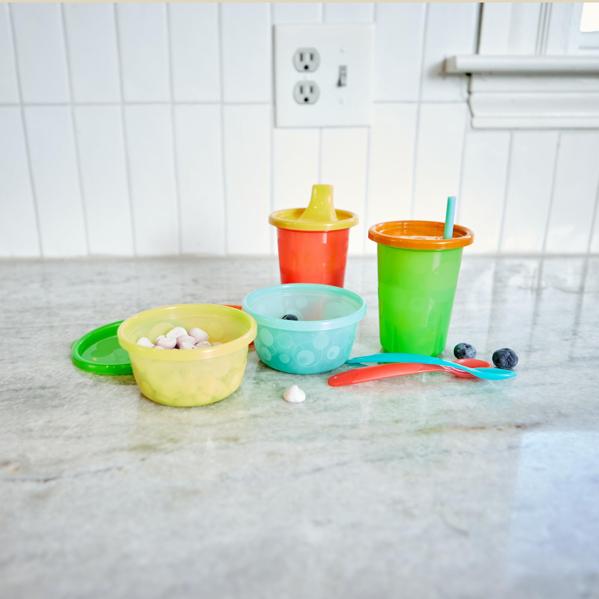 The First Years Take & Toss Spill Proof Sippy Cups - Rainbow Party Pack (20 Count) - Reusable Toddler Cups with Snap-On Lids for Ages 9+ Months - BPA Free Baby Drinking Cups for Daycare, Travel & Mealtime