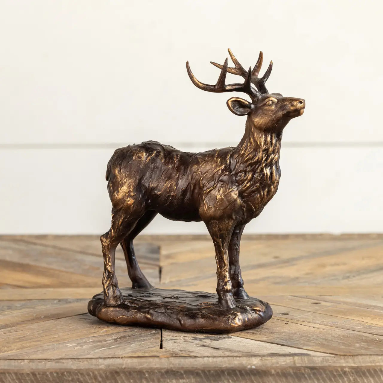 Bronze Tabletop Deer Statue - Elegant Home Decor for Living Room, Office & Shelf Display - Perfect Gift for Nature Lovers & Rustic Interior Design