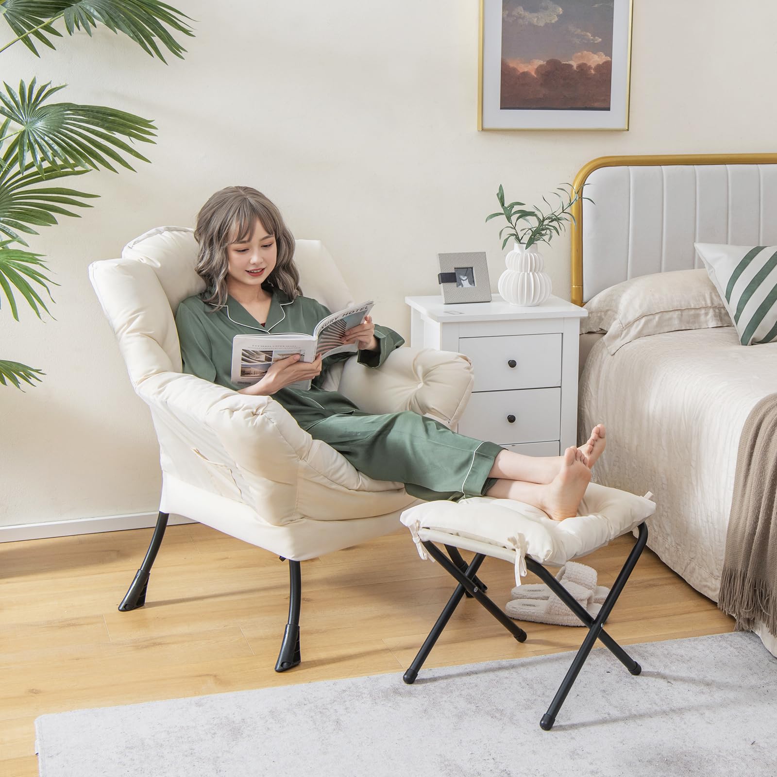 Giantex Recliner Chair with Ottoman - Upholstered Lounge Armchair with Folding Footrest & Side Storage Pocket, Beige Accent Sofa for Living Room, Bedroom, Office - Perfect for Relaxing, Reading & Watching TV