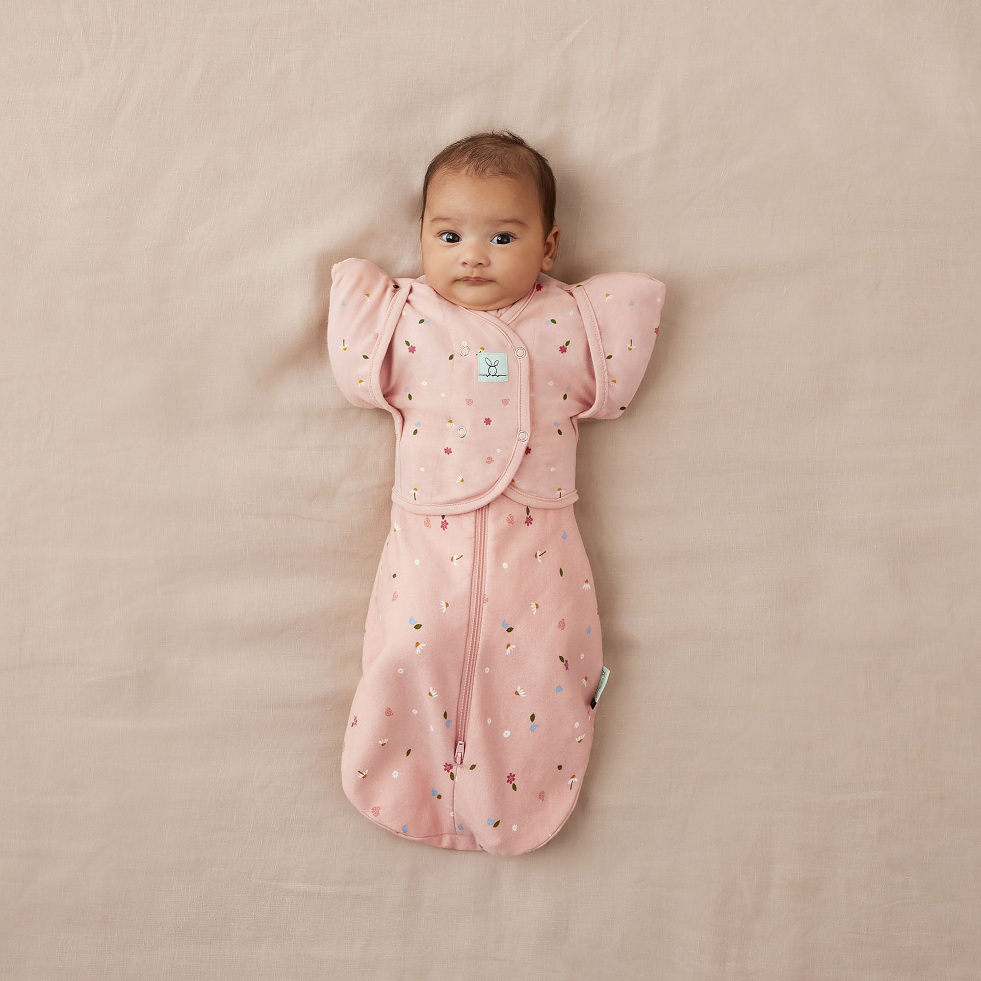 ergoPouch Butterfly Cardi Swaddle 0.2 TOG - Lightweight Baby Wrap for Newborns - Perfect for Nursery, Daycare & On-the-Go Comfort