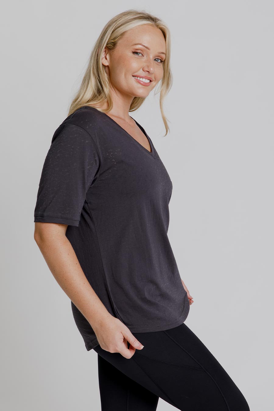 Stylish Burnout Black Pocket T-Shirt for Men & Women - Casual Comfort Fit Tee for Everyday Wear, Outings & Layering