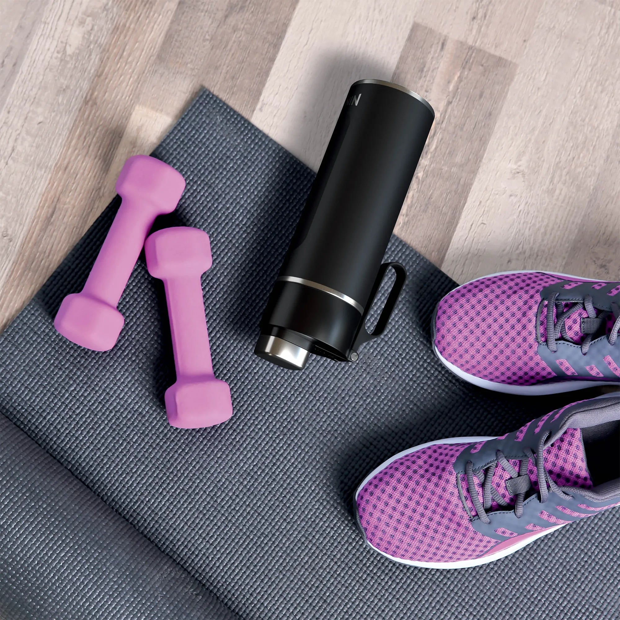 Ninja Thirsti 700ml Insulated Water Bottle - Leak Proof Stainless Steel Travel Mug for Hot & Cold Drinks - Perfect for Gym, Hiking, Office & Outdoor Adventures
