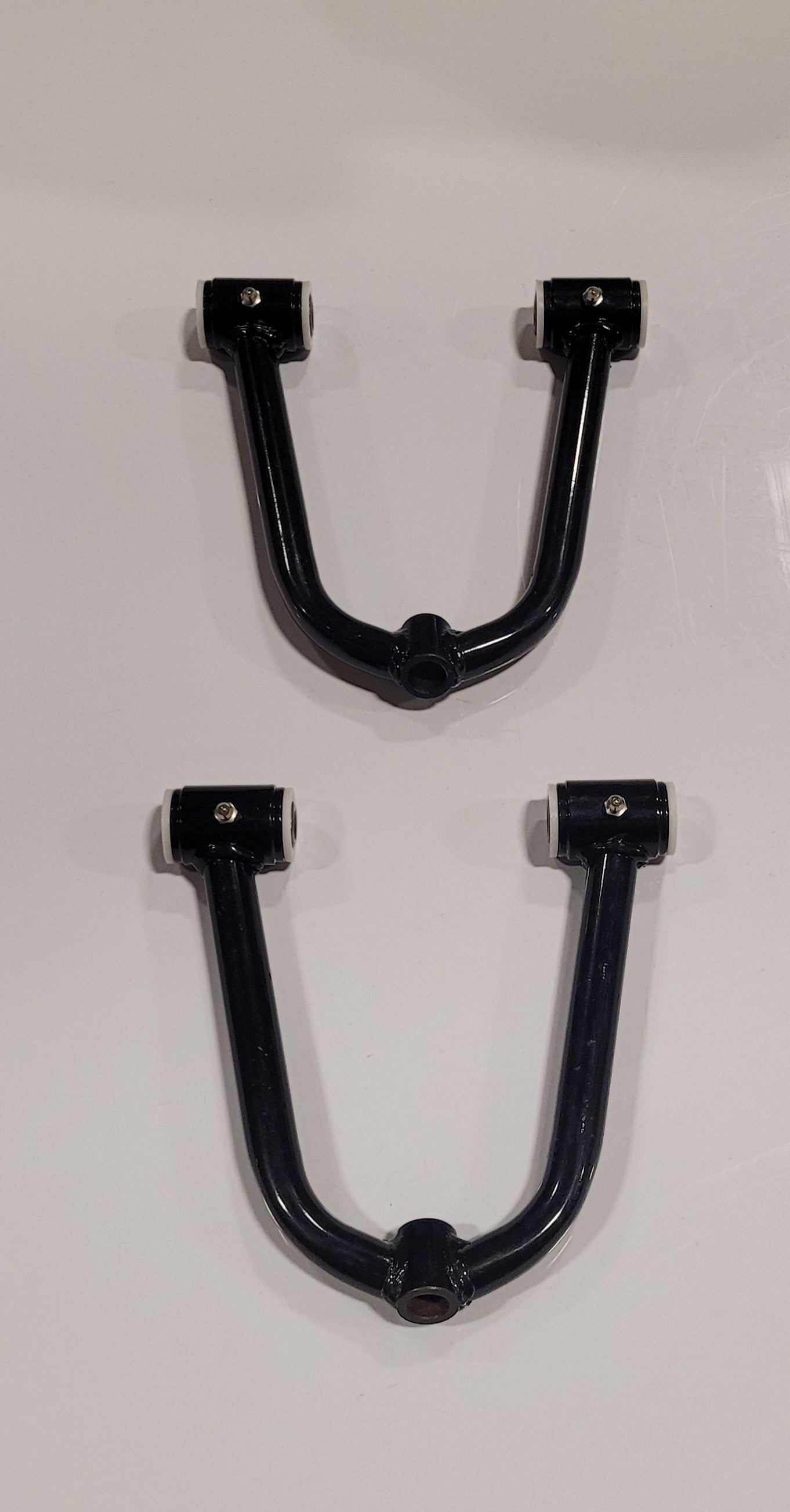 High-Performance Blazer 125HS Upper A-Arm Set - Durable Suspension Upgrade for Off-Road & Racing - Perfect for Trail Riding, Rock Crawling & Dune Bashing