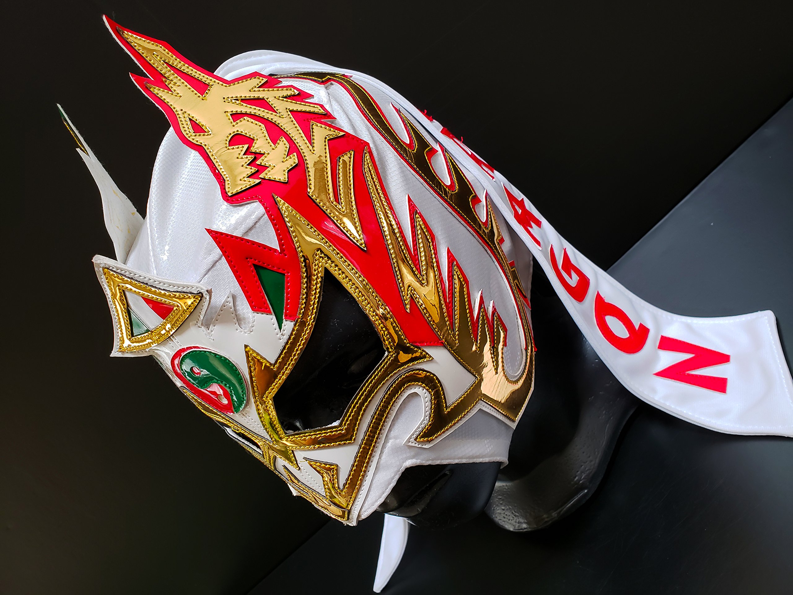 DRAGON LEE Wrestling Mask - Authentic Luchador Costume for WWE & Lucha Libre - Mexican Wrestling Mask for Cosplay, Halloween & Sports Events