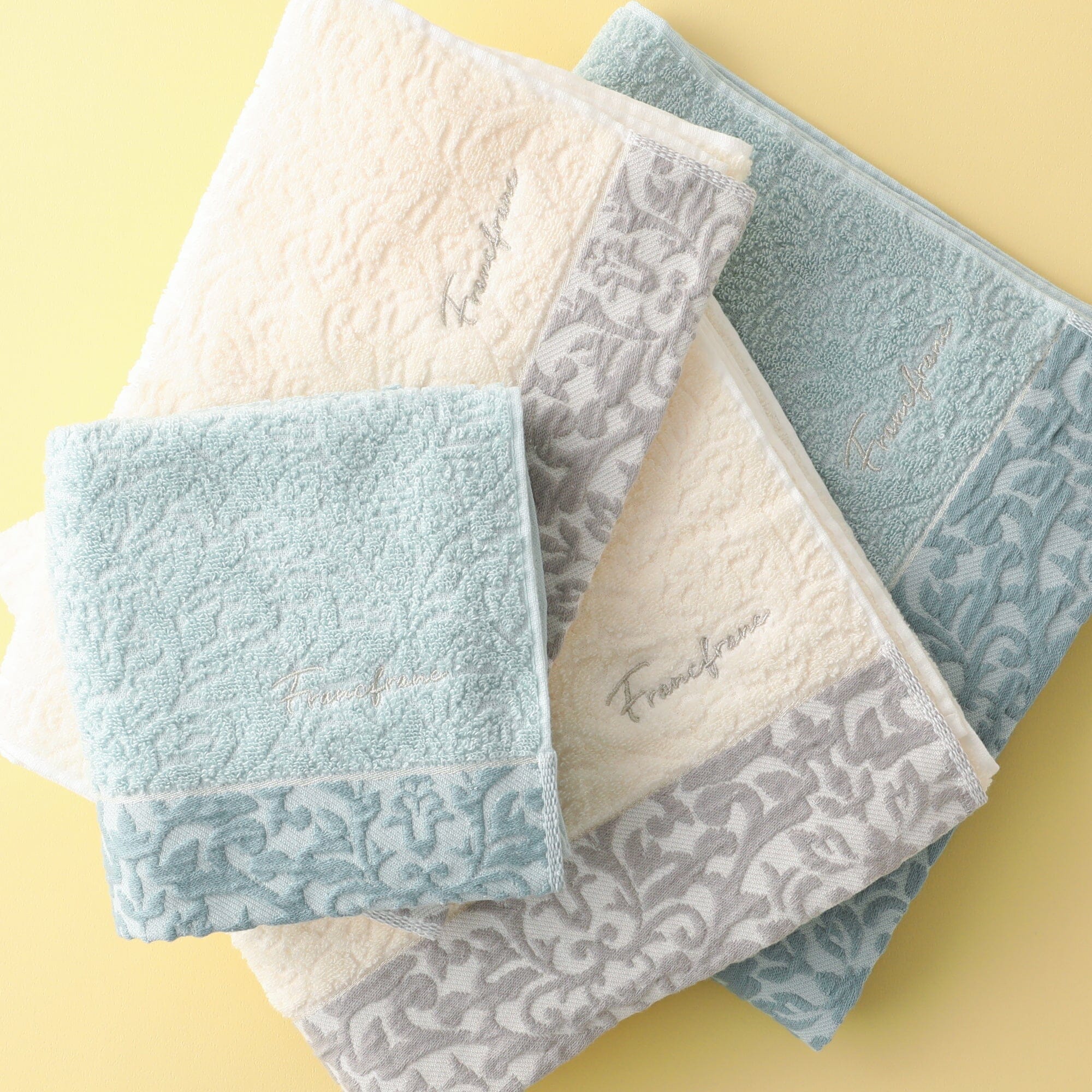 Antibacterial & Deodorizing Acanthus Face Towel - Soft & Absorbent Blue Facial Towel for Gym, Travel & Daily Skincare Routine