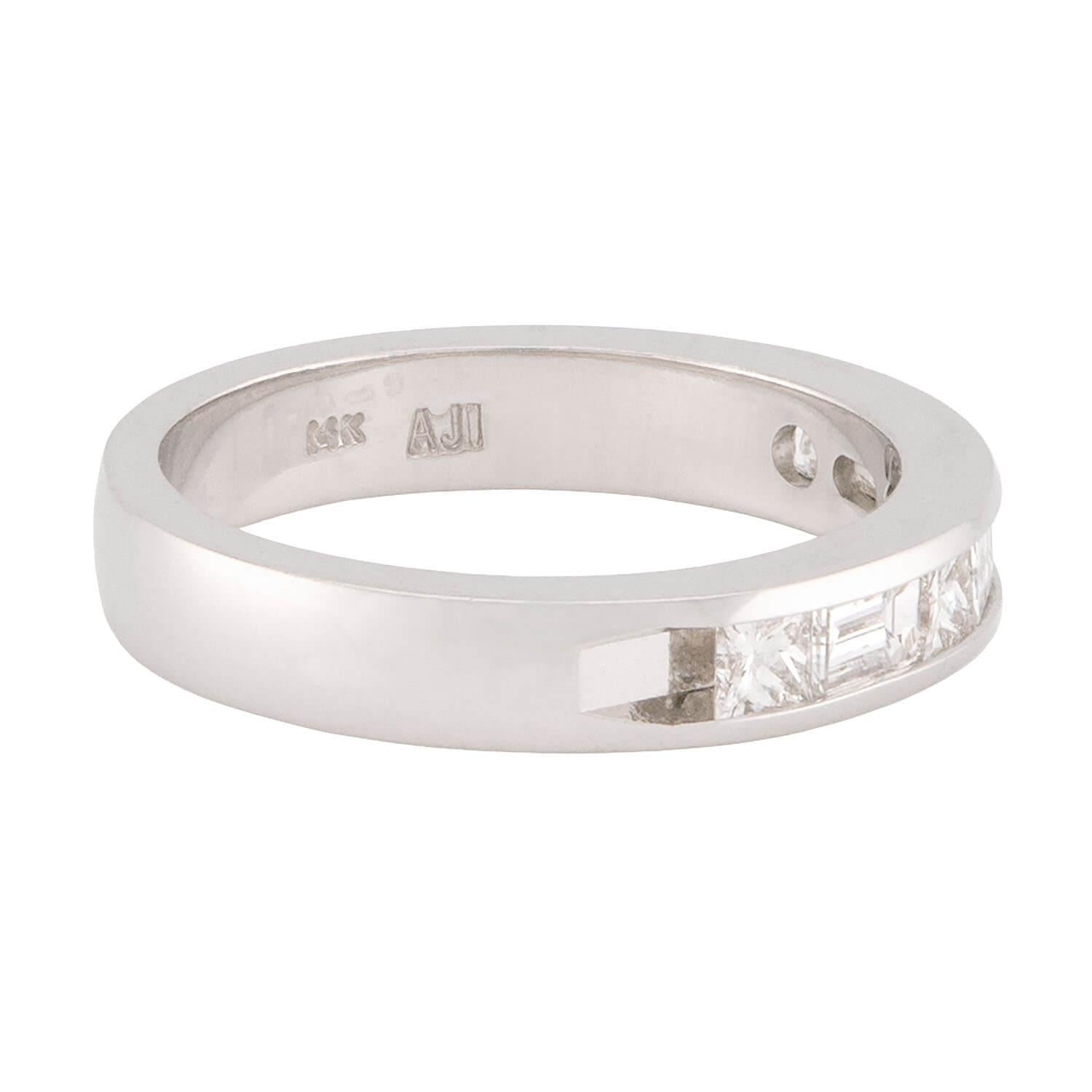 14K Gold Diamond Half Eternity Ring for Women - Elegant Wedding Band, Anniversary Gift, Promise Ring for Her - Perfect for Engagement, Valentine's Day & Special Occasions