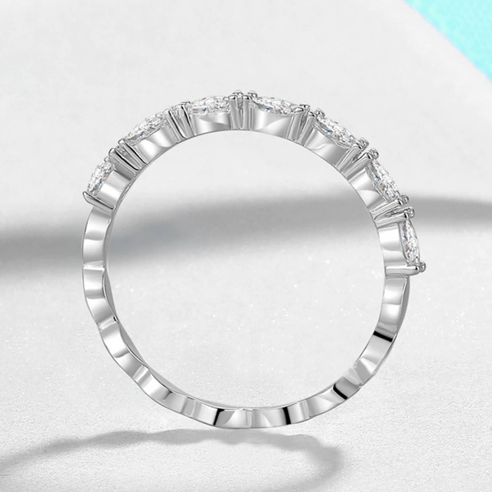 Elegant Gold Rings for Women - Round CZ Silver Thin Promise Ring, Perfect for Valentine's Day, Birthday Gifts & Anniversary - Ideal for Everyday Wear, Date Nights & Special Occasions