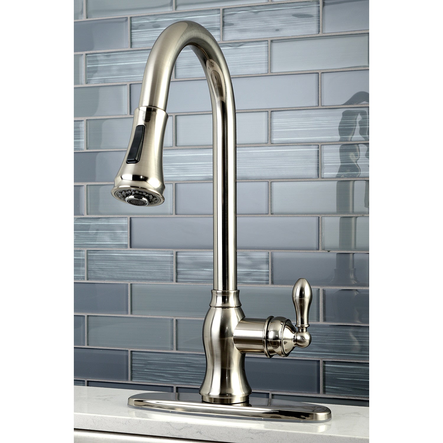 American Classic GSY7778ACL Single Handle Pull Down Kitchen Faucet in Brushed Nickel - Perfect for Modern Kitchens, Dishwashing & Food Prep