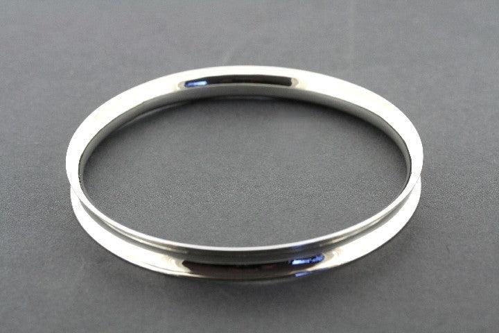 Sterling Silver Concave Edge Circle Bangle Bracelet for Women - Elegant Minimalist Jewelry for Everyday Wear & Special Occasions