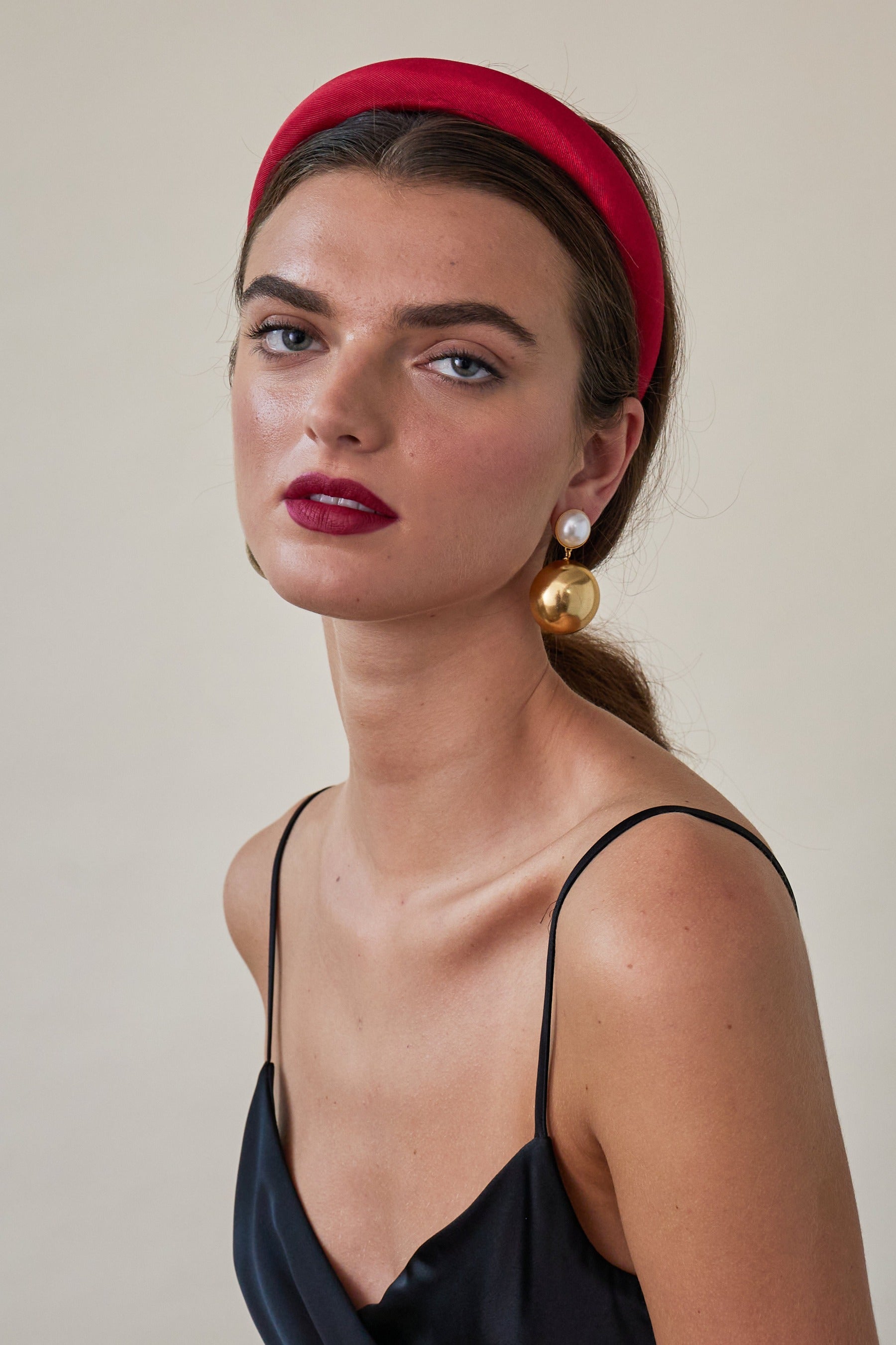 Robyn Headband - Stylish & Comfortable Hair Accessory for Women | Perfect for Workouts, Yoga, and Everyday Wear