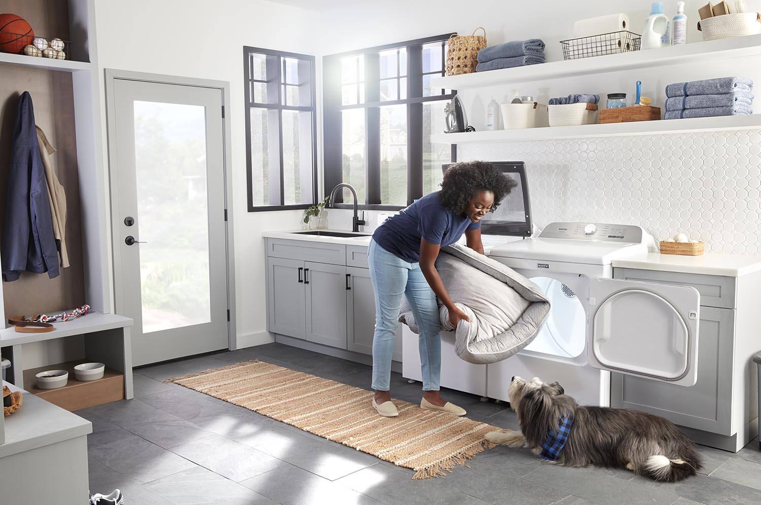 Maytag 5.4 cu. ft. White Top Load Washer & 7.0 cu. ft. Electric Dryer Set (MVW6500MW/YMED6500MW) - Perfect for Large Families & Laundry Rooms