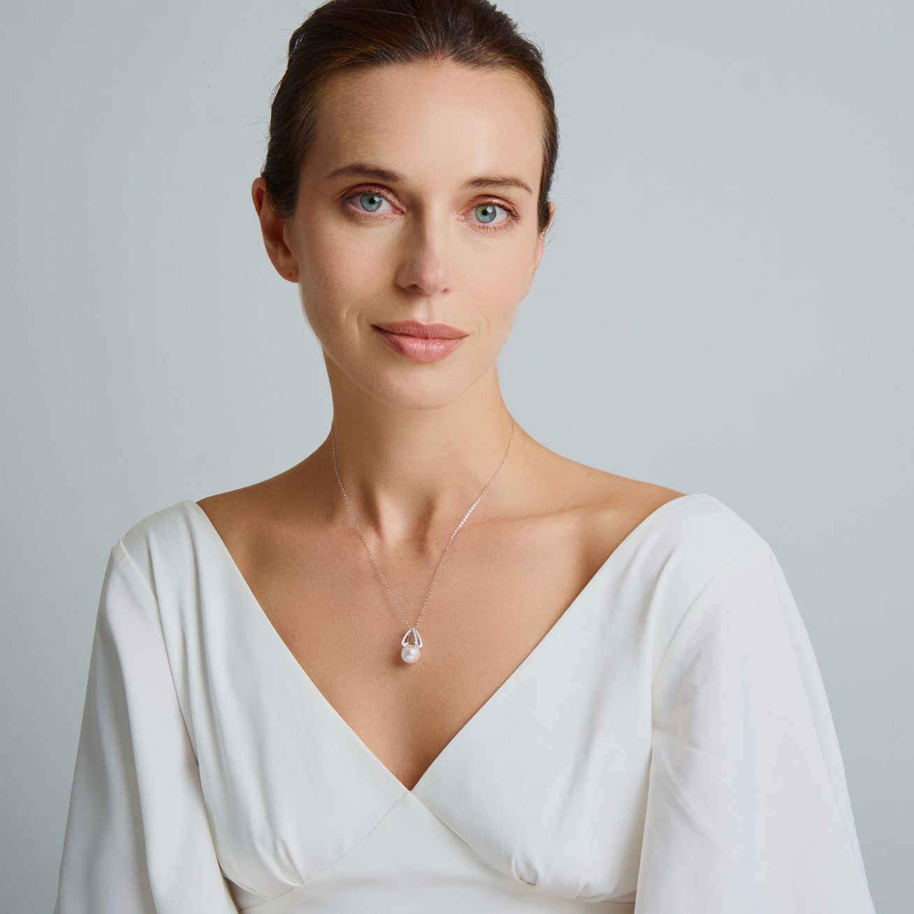18K Solid Gold Diamond & Australian White Saltwater Pearl Necklace - Elegant Bridal Jewelry, Anniversary Gift for Her, Luxury Women's Pearl Pendant Necklace KN00239