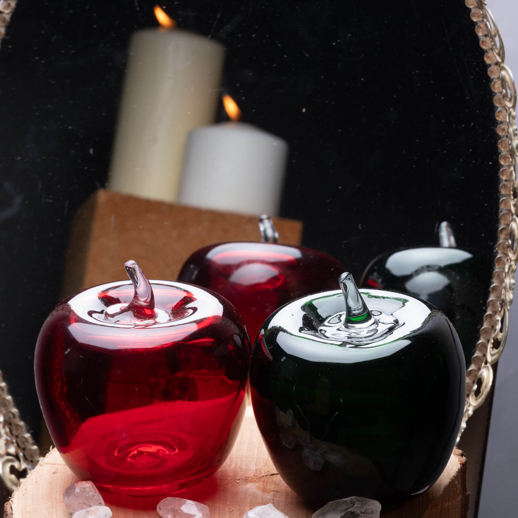 882 Apple Ruby - Premium Quality Fresh Apples for Healthy Snacking, Baking & Juicing | Perfect for Salads, Pies & Smoothies