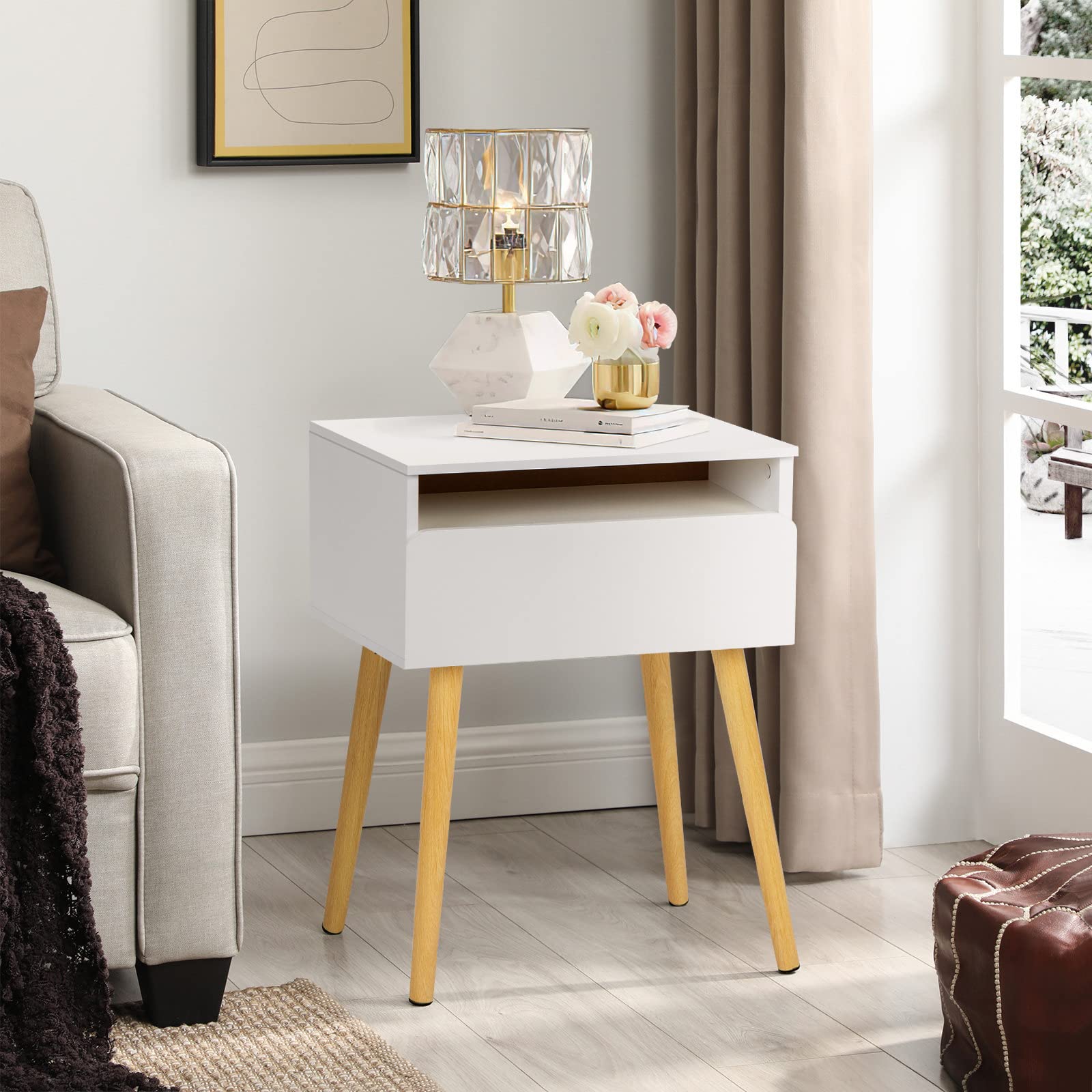 VERYKE Modern Wooden Nightstand Set of 2 - Bedroom End Tables with Drawer & Open Shelf, Solid Wood Legs Accent Side Table for Living Room, Bedroom, or Office (White) - Perfect for Storing Books, Lamps, and Bedroom Essentials