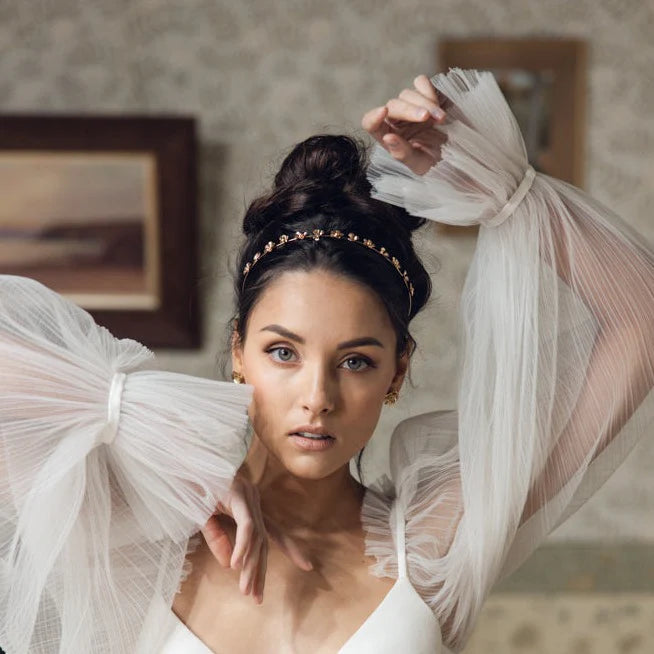 A'el Este Amelia Gold Bridal Floral Headband - Elegant Wedding Hair Accessory for Brides, Bridesmaids & Special Occasions